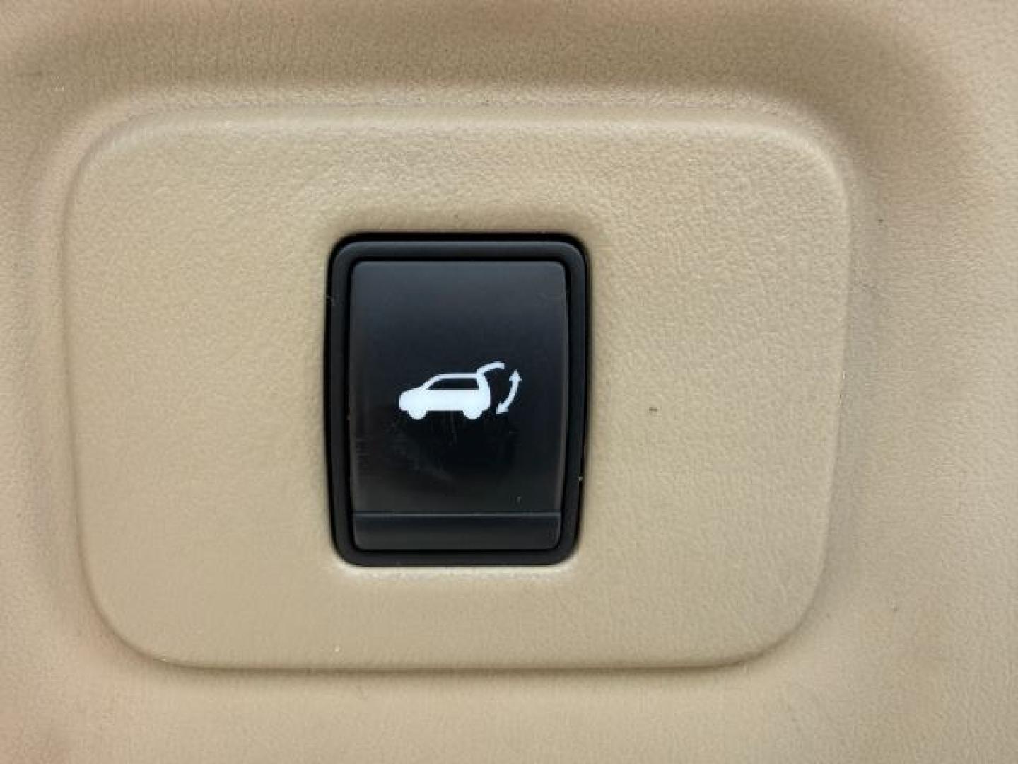 2013 GRAY /Charcoal Nissan Pathfinder (5N1AR2MMXDC) with an 35L V-6 DOHC engine, Automatic transmission, located at 1175 N Woodruff Ave, Idaho Falls, ID, 83401, 43.506901, -111.999657 - At Timberline Auto, finding a great deal on your next vehicle is always easy! Our experienced sales staff's goal is to help find you the right vehicle at the right price! Our knowledgeable finance department has options for almost any credit score. We offer extended service contract options to prote - Photo#38