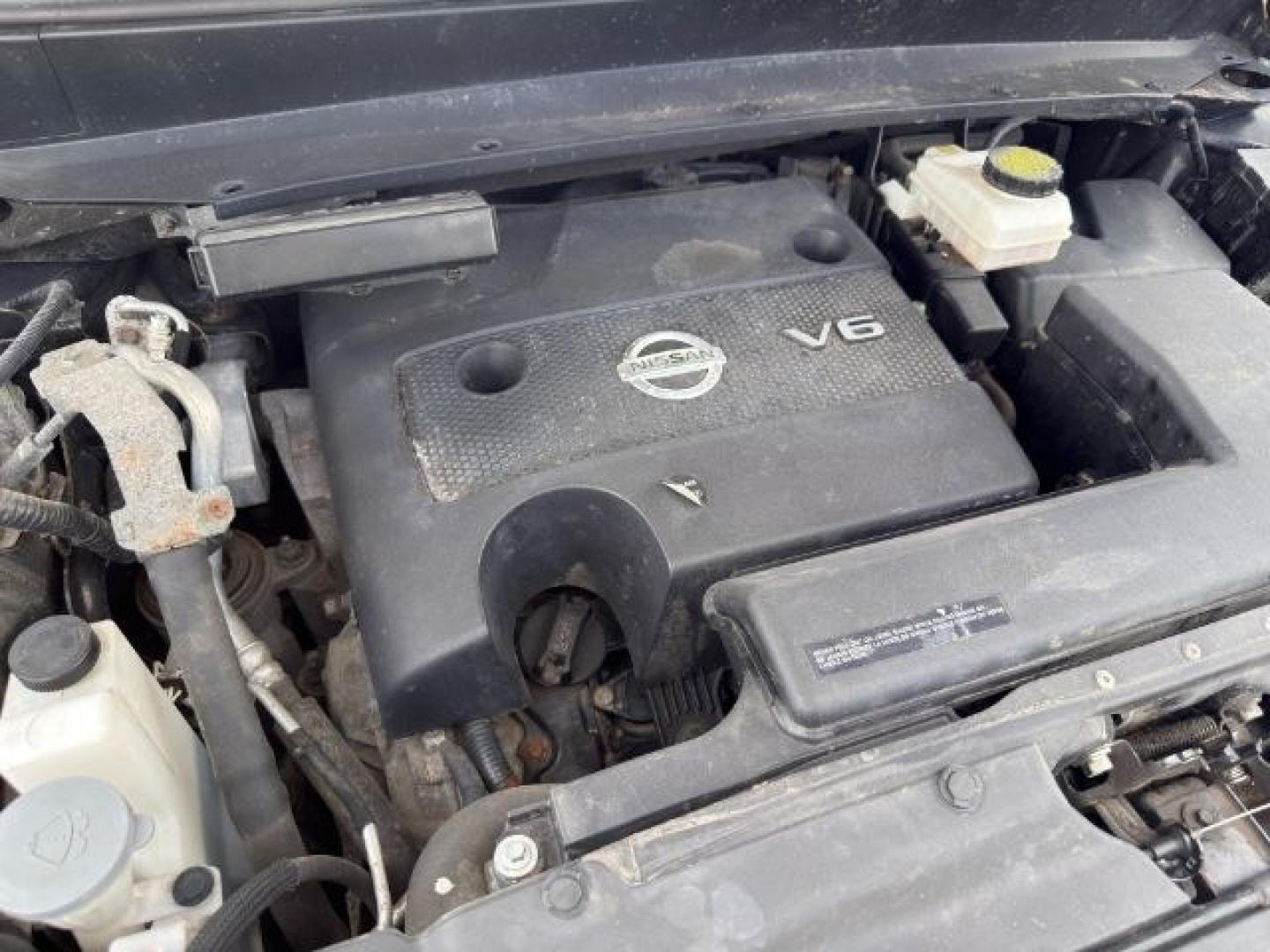 2013 GRAY /Charcoal Nissan Pathfinder (5N1AR2MMXDC) with an 35L V-6 DOHC engine, Automatic transmission, located at 1175 N Woodruff Ave, Idaho Falls, ID, 83401, 43.506901, -111.999657 - At Timberline Auto, finding a great deal on your next vehicle is always easy! Our experienced sales staff's goal is to help find you the right vehicle at the right price! Our knowledgeable finance department has options for almost any credit score. We offer extended service contract options to prote - Photo#63