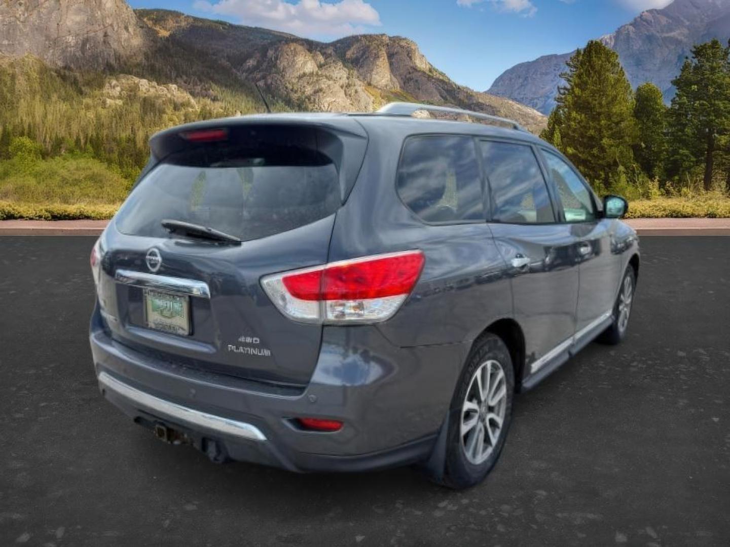 2013 GRAY /Charcoal Nissan Pathfinder (5N1AR2MMXDC) with an 35L V-6 DOHC engine, Automatic transmission, located at 1175 N Woodruff Ave, Idaho Falls, ID, 83401, 43.506901, -111.999657 - At Timberline Auto, finding a great deal on your next vehicle is always easy! Our experienced sales staff's goal is to help find you the right vehicle at the right price! Our knowledgeable finance department has options for almost any credit score. We offer extended service contract options to prote - Photo#8