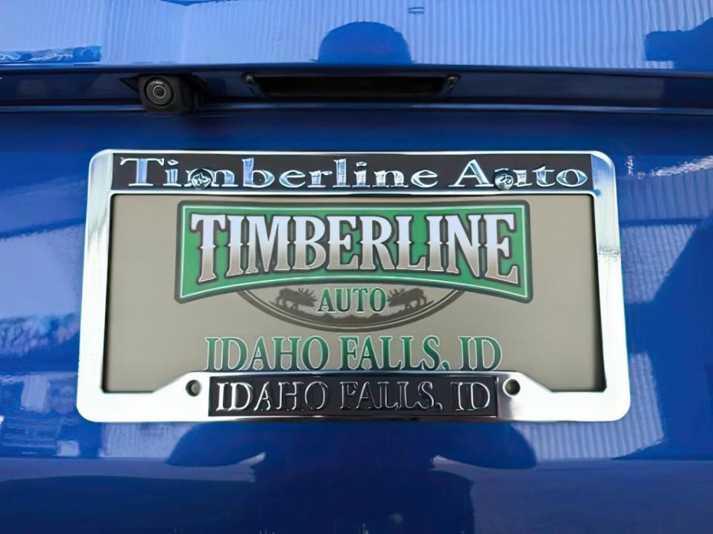 2020 BLUE /Black Honda CR-V AWD Touring (7FARW2H91LE) with an 1.5L I-4 gasoline direct injection engine, AUTOMATIC transmission, located at 1235 N Woodruff Ave., Idaho Falls, 83401, (208) 523-1053, 43.507172, -112.000488 - At Timberline Auto, finding a great deal on your next vehicle is always easy! Our experienced sales staff's goal is to help find you the right vehicle at the right price! Our knowledgeable finance department has options for almost any credit score. We offer extended service contract options to prote - Photo#4