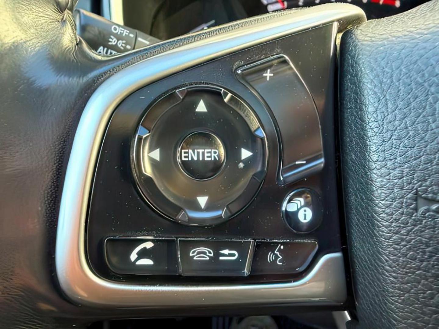 2020 BLUE /Black Honda CR-V AWD Touring (7FARW2H91LE) with an 1.5L I-4 gasoline direct injection engine, AUTOMATIC transmission, located at 1235 N Woodruff Ave., Idaho Falls, 83401, (208) 523-1053, 43.507172, -112.000488 - At Timberline Auto, finding a great deal on your next vehicle is always easy! Our experienced sales staff's goal is to help find you the right vehicle at the right price! Our knowledgeable finance department has options for almost any credit score. We offer extended service contract options to prote - Photo#23