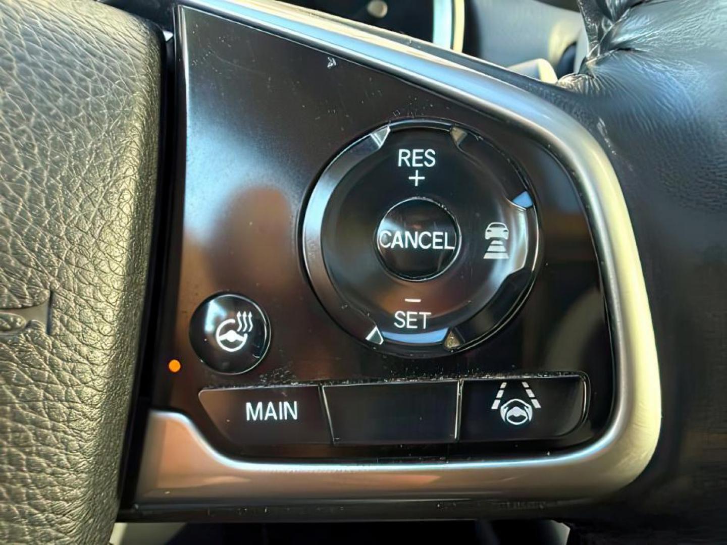 2020 BLUE /Black Honda CR-V AWD Touring (7FARW2H91LE) with an 1.5L I-4 gasoline direct injection engine, AUTOMATIC transmission, located at 1235 N Woodruff Ave., Idaho Falls, 83401, (208) 523-1053, 43.507172, -112.000488 - At Timberline Auto, finding a great deal on your next vehicle is always easy! Our experienced sales staff's goal is to help find you the right vehicle at the right price! Our knowledgeable finance department has options for almost any credit score. We offer extended service contract options to prote - Photo#24