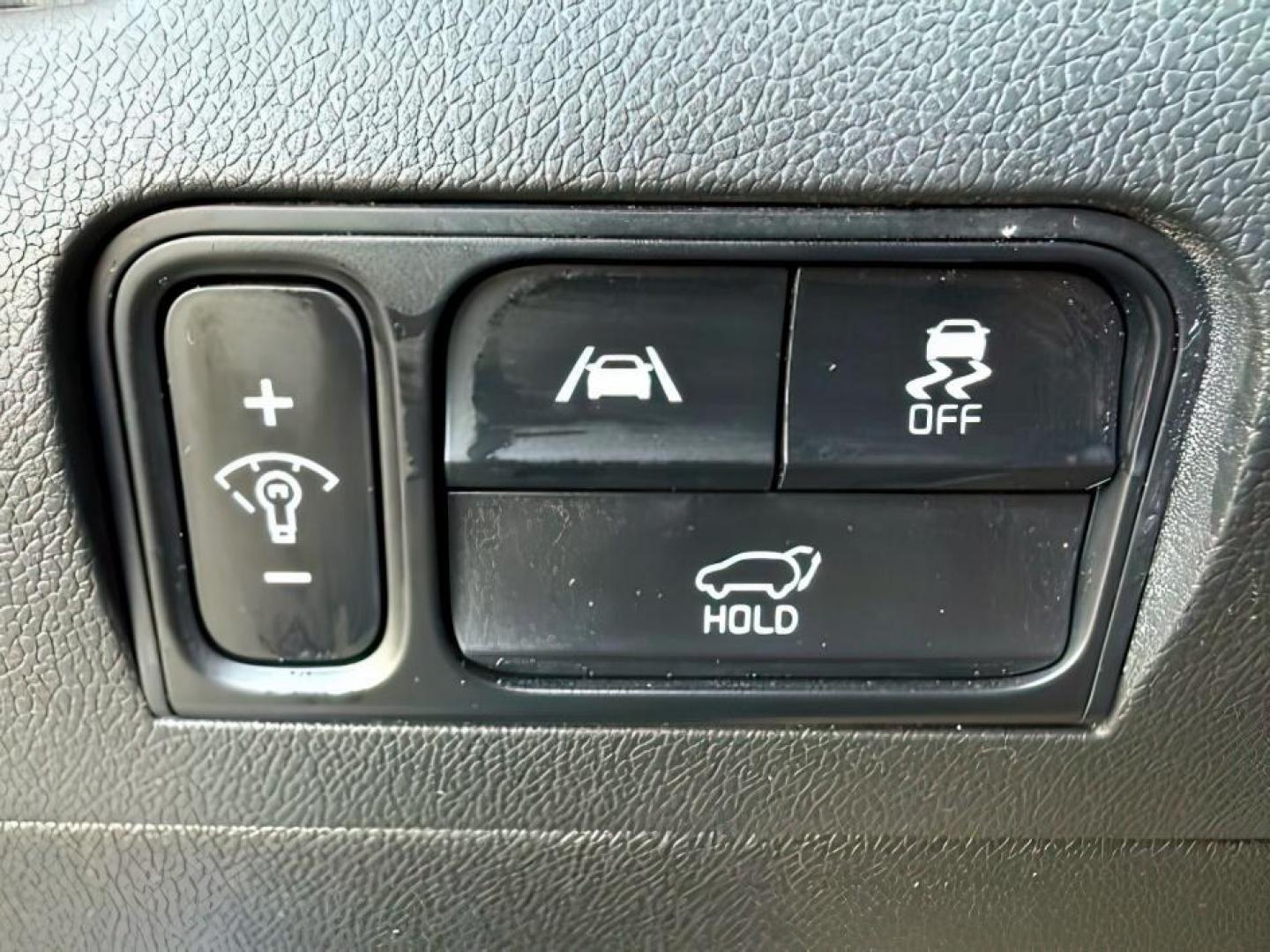 2021 BLUE /Black Kia Sorento SX | SX Prestige (5XYRKDLFXMG) with an 2.5L I-4 port/direct injection engine, AUTOMATIC transmission, located at 1235 N Woodruff Ave., Idaho Falls, 83401, (208) 523-1053, 43.507172, -112.000488 - At Timberline Auto, finding a great deal on your next vehicle is always easy! Our experienced sales staff's goal is to help find you the right vehicle at the right price! Our knowledgeable finance department has options for almost any credit score. We offer extended service contract options to prote - Photo#23