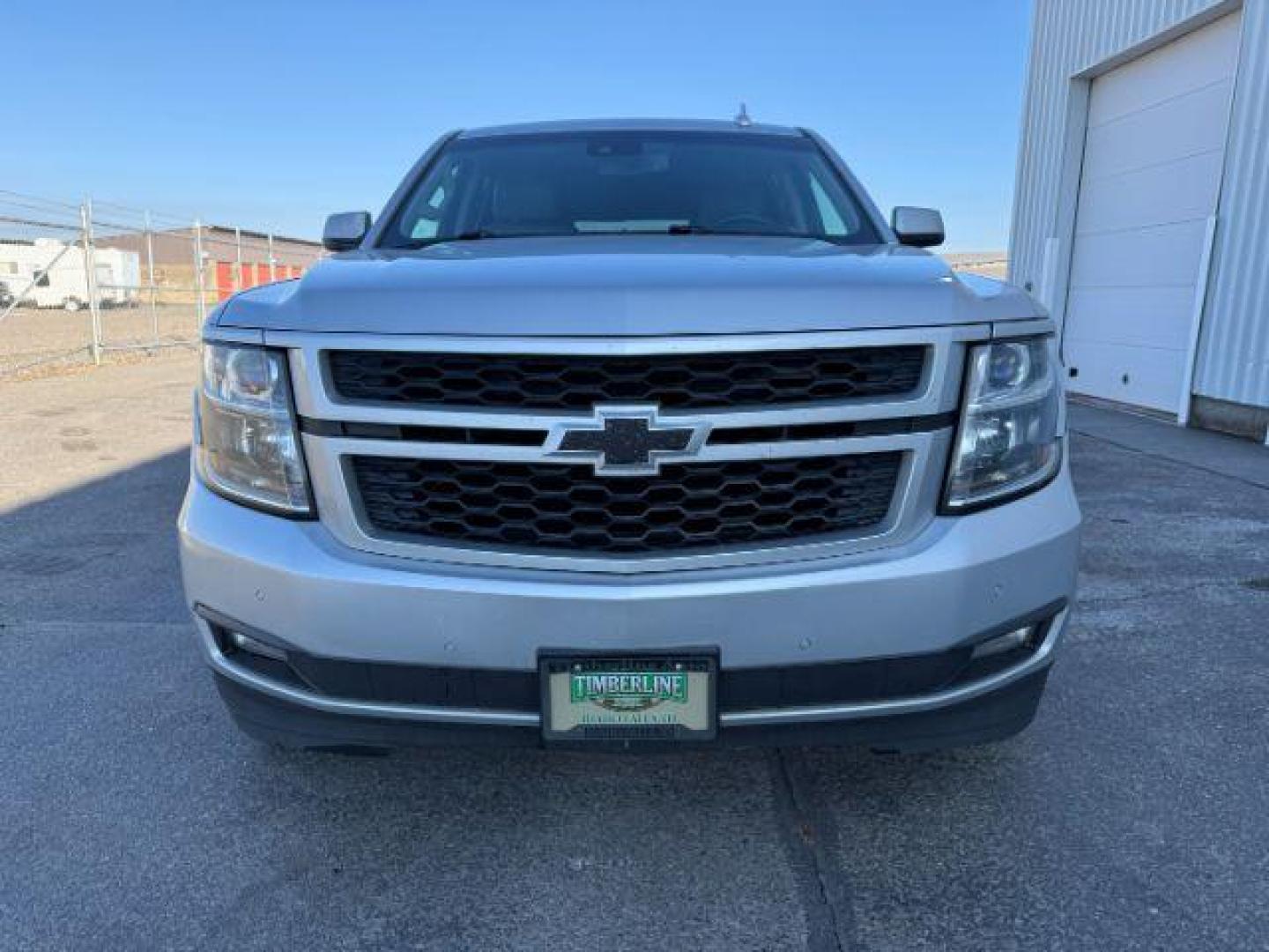 2015 SILVER /Jet Black Chevrolet Suburban 1500 (1GNSKJKC4FR) with an EcoTec3 53L V-8 gasoline direct injection engine, Automatic transmission, located at 1175 N Woodruff Ave, Idaho Falls, ID, 83401, 43.506901, -111.999657 - At Timberline Auto, finding a great deal on your next vehicle is always easy! Our experienced sales staff's goal is to help find you the right vehicle at the right price! Our knowledgeable finance department has options for almost any credit score. We offer extended service contract options to prote - Photo#12