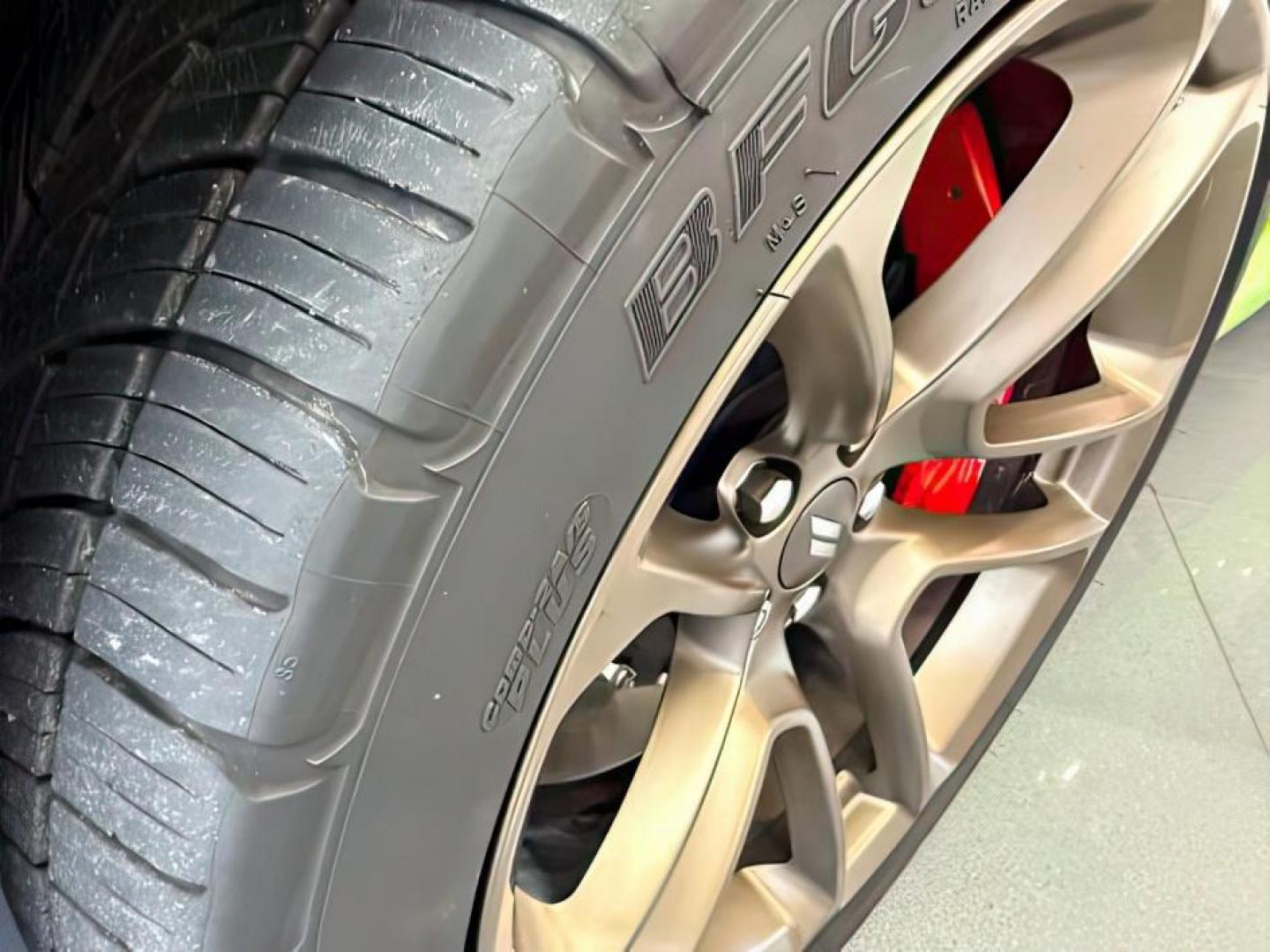 2023 GREEN /Black Dodge Challenger (2C3CDZFJ1PH) with an HEMI 64L V-8 premium unleaded engine, Automatic transmission, located at 1175 N Woodruff Ave, Idaho Falls, ID, 83401, 43.506901, -111.999657 - At Timberline Auto, finding a great deal on your next vehicle is always easy! Our experienced sales staff's goal is to help find you the right vehicle at the right price! Our knowledgeable finance department has options for almost any credit score. We offer extended service contract options to prote - Photo#8