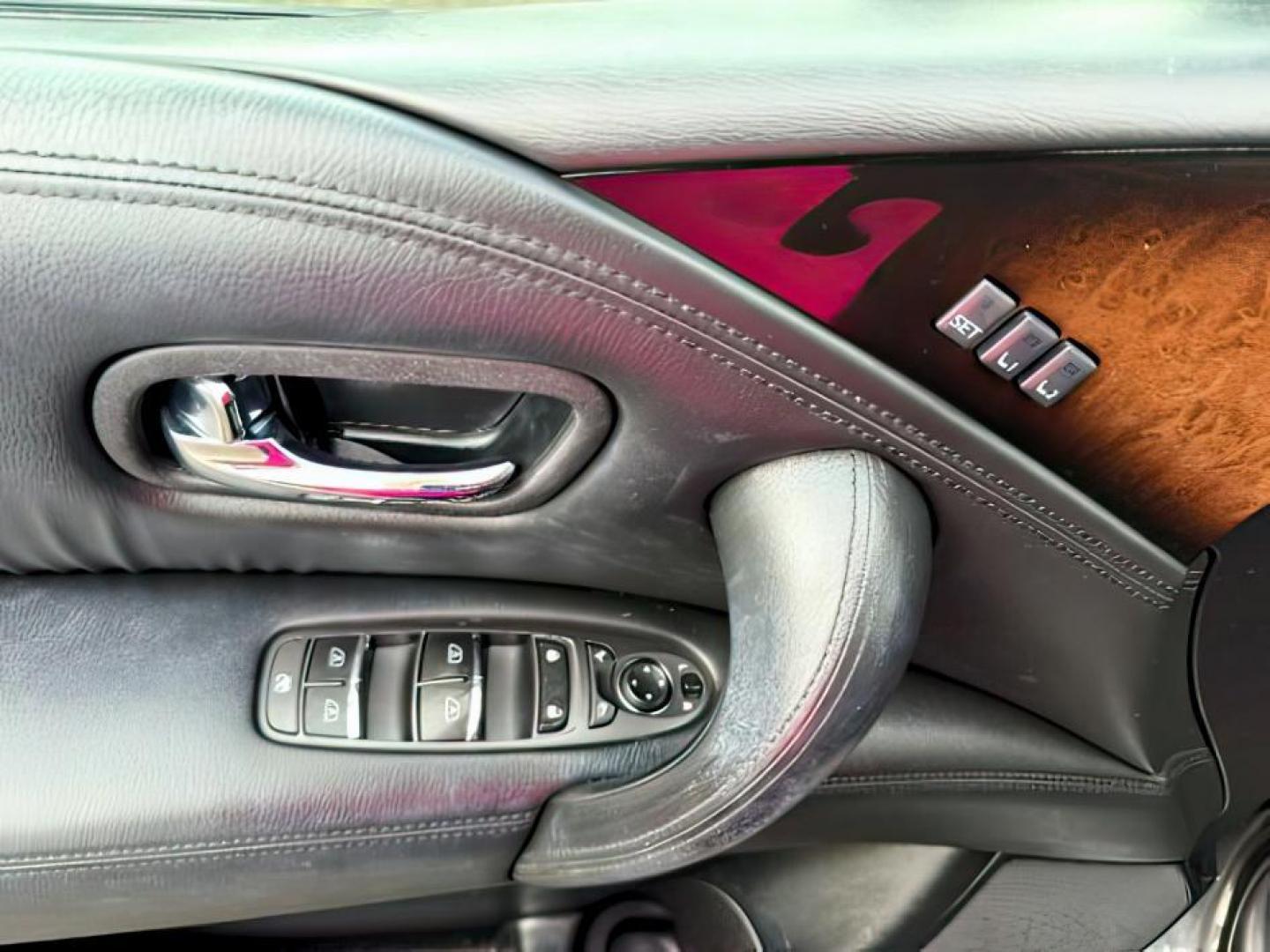 2013 BLACK /CLOTH Infiniti QX56 (JN8AZ2NEXD9) with an 56L V8 engine, Automatic transmission, located at 1175 N Woodruff Ave, Idaho Falls, ID, 83401, 43.506901, -111.999657 - Photo#25