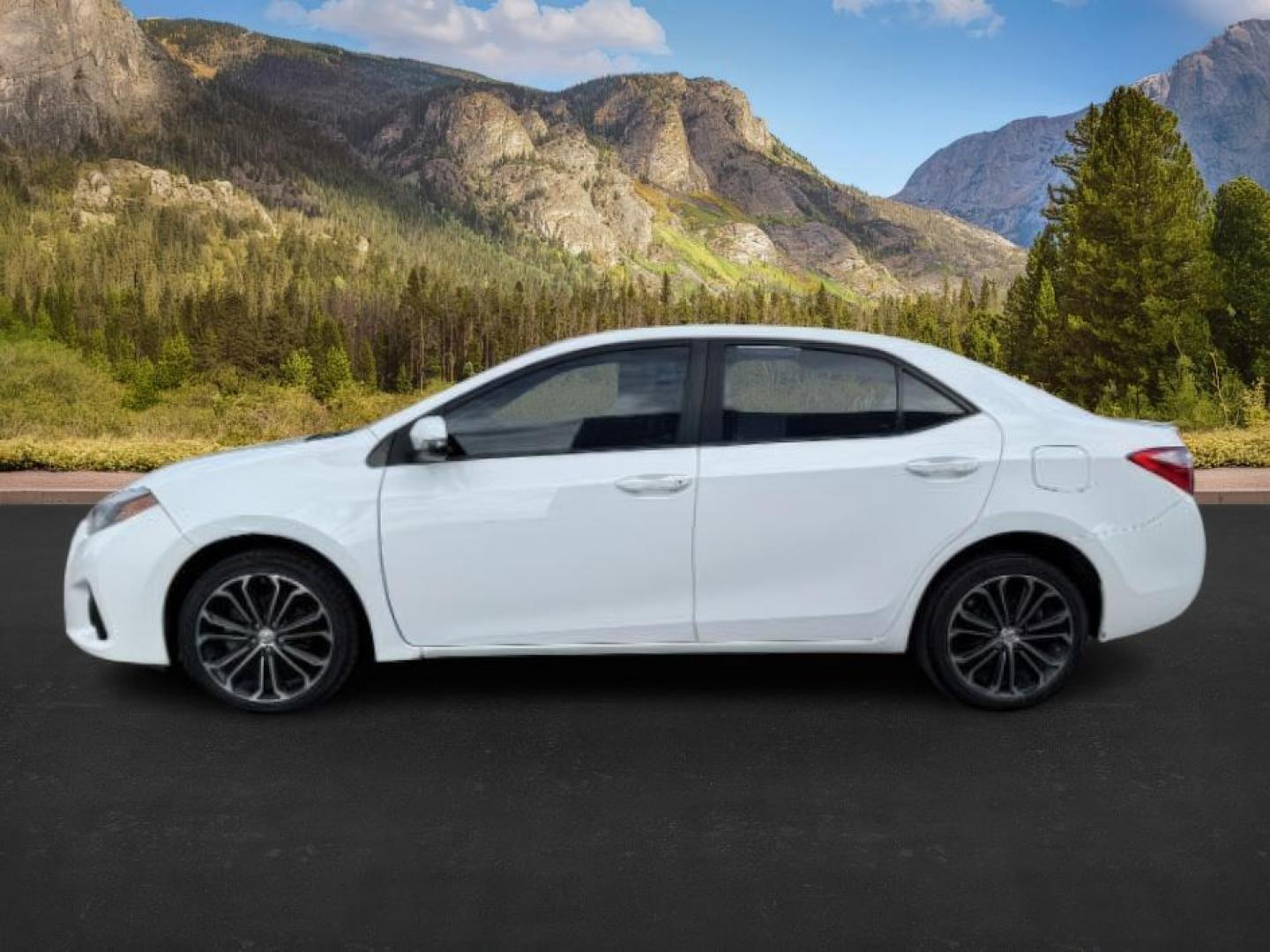 2014 Super White /Black Toyota Corolla (2T1BURHEXEC) with an 18L I-4 DOHC engine, Automatic transmission, located at 1175 N Woodruff Ave, Idaho Falls, ID, 83401, 43.506901, -111.999657 - At Timberline Auto, finding a great deal on your next vehicle is always easy! Our experienced sales staff's goal is to help find you the right vehicle at the right price! Our knowledgeable finance department has options for almost any credit score. We offer extended service contract options to prote - Photo#1