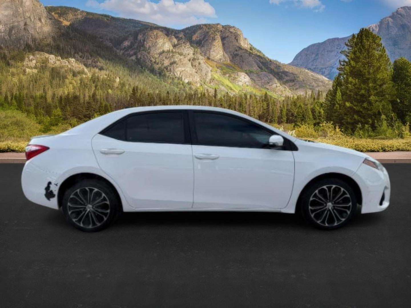 2014 Super White /Black Toyota Corolla (2T1BURHEXEC) with an 18L I-4 DOHC engine, Automatic transmission, located at 1175 N Woodruff Ave, Idaho Falls, ID, 83401, 43.506901, -111.999657 - At Timberline Auto, finding a great deal on your next vehicle is always easy! Our experienced sales staff's goal is to help find you the right vehicle at the right price! Our knowledgeable finance department has options for almost any credit score. We offer extended service contract options to prote - Photo#5