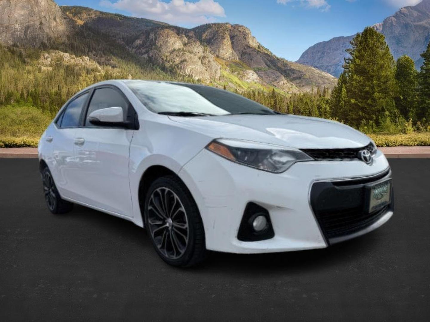 2014 Super White /Black Toyota Corolla (2T1BURHEXEC) with an 18L I-4 DOHC engine, Automatic transmission, located at 1175 N Woodruff Ave, Idaho Falls, ID, 83401, 43.506901, -111.999657 - At Timberline Auto, finding a great deal on your next vehicle is always easy! Our experienced sales staff's goal is to help find you the right vehicle at the right price! Our knowledgeable finance department has options for almost any credit score. We offer extended service contract options to prote - Photo#6
