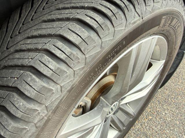 2021 GRAY /Titan Black Volkswagen Tiguan 2.0T SEL (3VV2B7AX1MM) with an 2L I-4 gasoline direct injection engine, AUTOMATIC transmission, located at 1235 N Woodruff Ave., Idaho Falls, 83401, (208) 523-1053, 43.507172, -112.000488- Photo#40