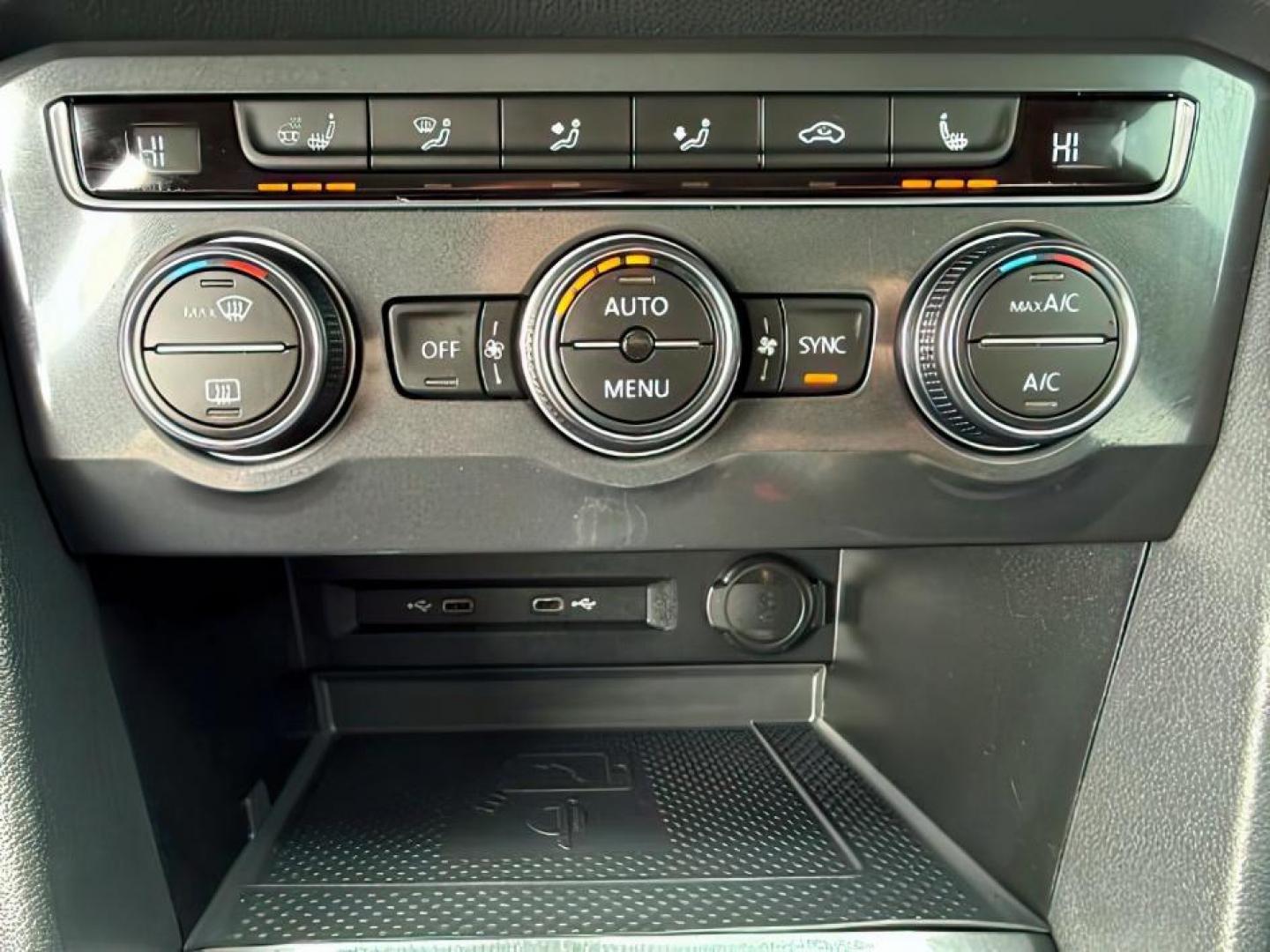 2021 GRAY /Titan Black Volkswagen Tiguan (3VV2B7AX1MM) with an 2L I-4 gasoline direct injection engine, Automatic transmission, located at 1175 N Woodruff Ave, Idaho Falls, ID, 83401, 43.506901, -111.999657 - At Timberline Auto, finding a great deal on your next vehicle is always easy! Our experienced sales staff's goal is to help find you the right vehicle at the right price! Our knowledgeable finance department has options for almost any credit score. We offer extended service contract options to prote - Photo#20