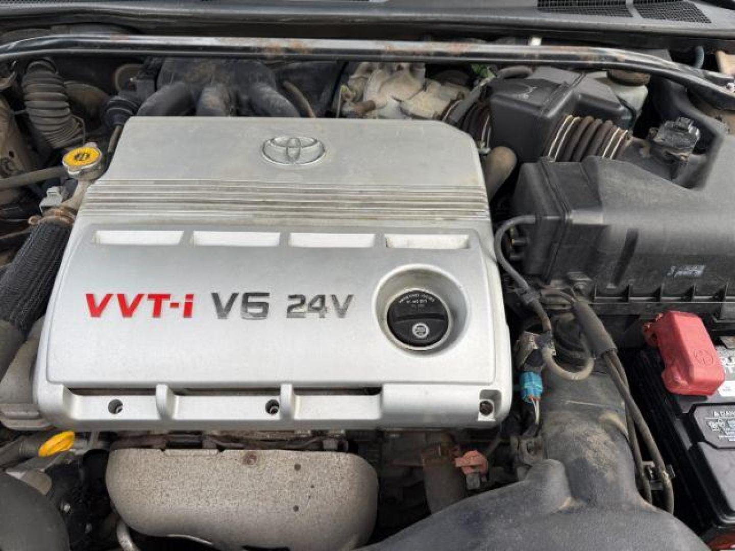 2005 GOLD /CLOTH Toyota Camry (4T1BF30K45U) with an 30L V6 engine, Automatic transmission, located at 1175 N Woodruff Ave, Idaho Falls, ID, 83401, 43.506901, -111.999657 - At Timberline Auto, finding a great deal on your next vehicle is always easy! Our experienced sales staff's goal is to help find you the right vehicle at the right price! Our knowledgeable finance department has options for almost any credit score. We offer extended service contract options to prote - Photo#43