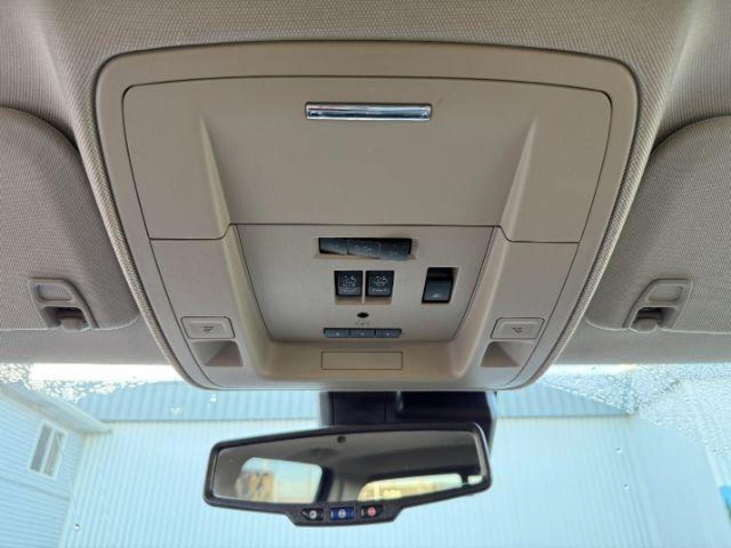 2018 GRAY /Jet Black GMC Sierra 2500HD (1GT12UEY6JF) with an 66L V8 16V OHV TURBO DIESEL engine, Automatic transmission, located at 1175 N Woodruff Ave, Idaho Falls, ID, 83401, 43.506901, -111.999657 - At Timberline Auto, finding a great deal on your next vehicle is always easy! Our experienced sales staff's goal is to help find you the right vehicle at the right price! Our knowledgeable finance department has options for almost any credit score. We offer extended service contract options to prote - Photo#46