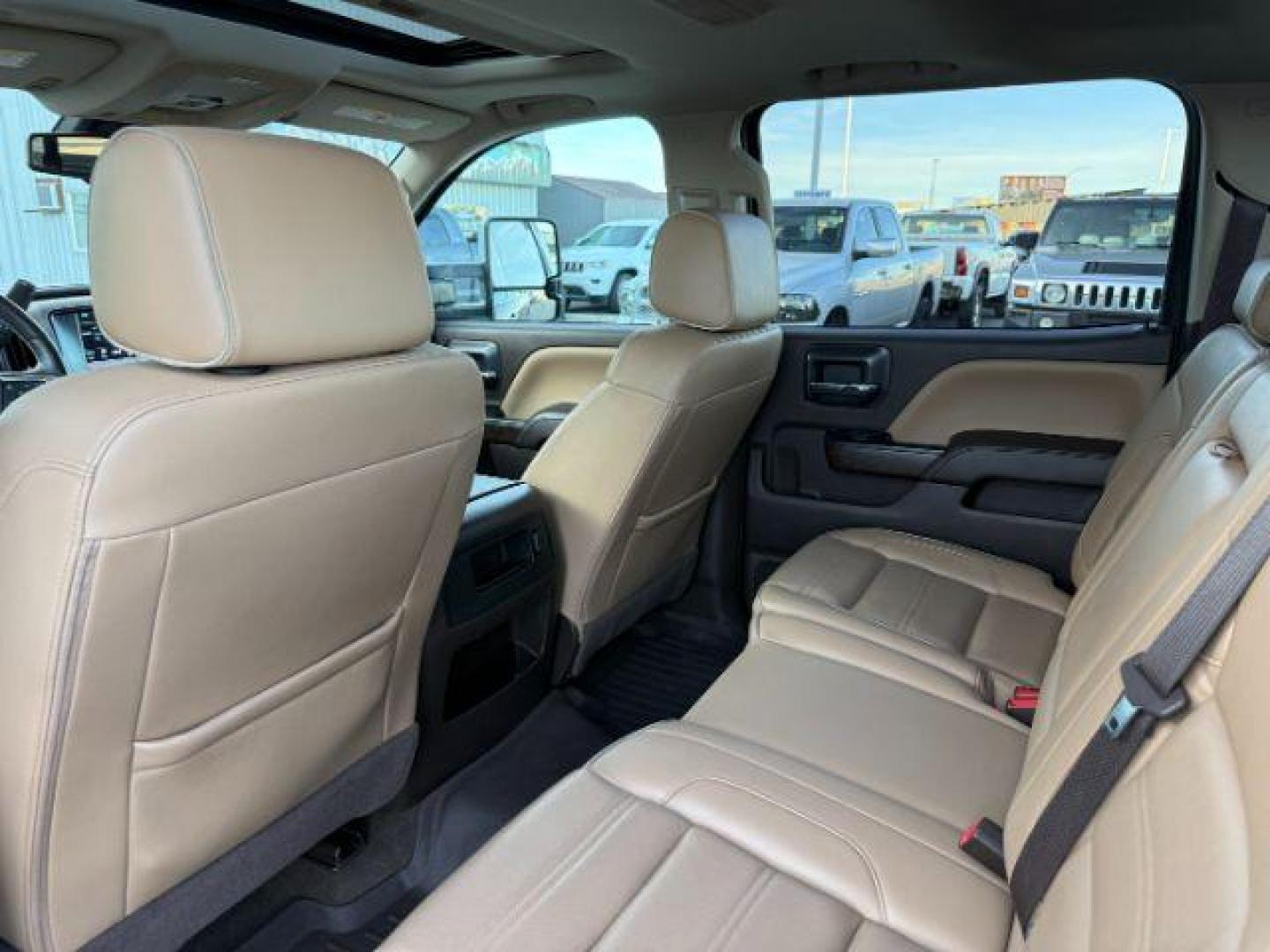 2018 GRAY /Jet Black GMC Sierra 2500HD (1GT12UEY6JF) with an 66L V8 16V OHV TURBO DIESEL engine, Automatic transmission, located at 1175 N Woodruff Ave, Idaho Falls, ID, 83401, 43.506901, -111.999657 - At Timberline Auto, finding a great deal on your next vehicle is always easy! Our experienced sales staff's goal is to help find you the right vehicle at the right price! Our knowledgeable finance department has options for almost any credit score. We offer extended service contract options to prote - Photo#52