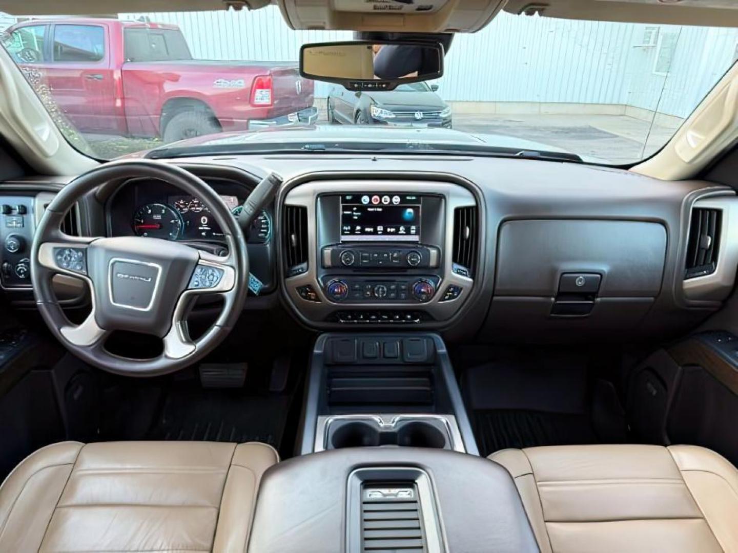 2018 GRAY /Jet Black GMC Sierra 2500HD (1GT12UEY6JF) with an 66L V8 16V OHV TURBO DIESEL engine, Automatic transmission, located at 1175 N Woodruff Ave, Idaho Falls, ID, 83401, 43.506901, -111.999657 - At Timberline Auto, finding a great deal on your next vehicle is always easy! Our experienced sales staff's goal is to help find you the right vehicle at the right price! Our knowledgeable finance department has options for almost any credit score. We offer extended service contract options to prote - Photo#24