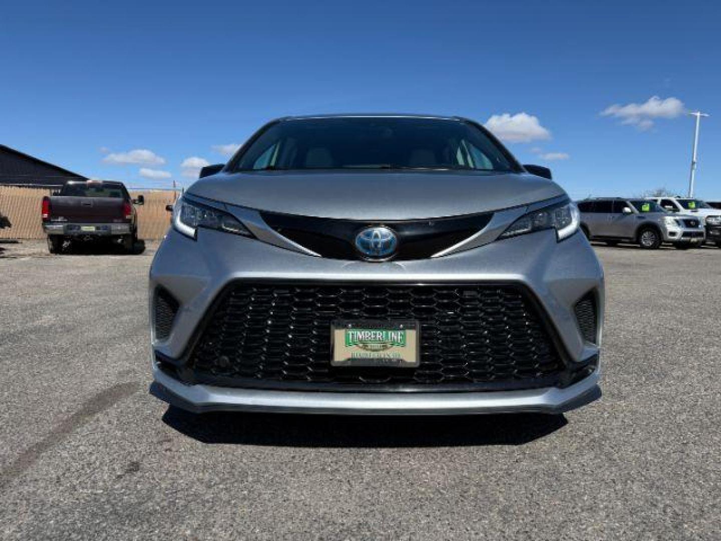 2022 SILVER /Graphite Toyota Sienna (5TDGSKFC3NS) with an Dynamic Force 25L I-4 portdirect injection engine, Automatic transmission, located at 1175 N Woodruff Ave, Idaho Falls, ID, 83401, 43.506901, -111.999657 - At Timberline Auto, finding a great deal on your next vehicle is always easy! Our experienced sales staff's goal is to help find you the right vehicle at the right price! Our knowledgeable finance department has options for almost any credit score. We offer extended service contract options to prote - Photo#41