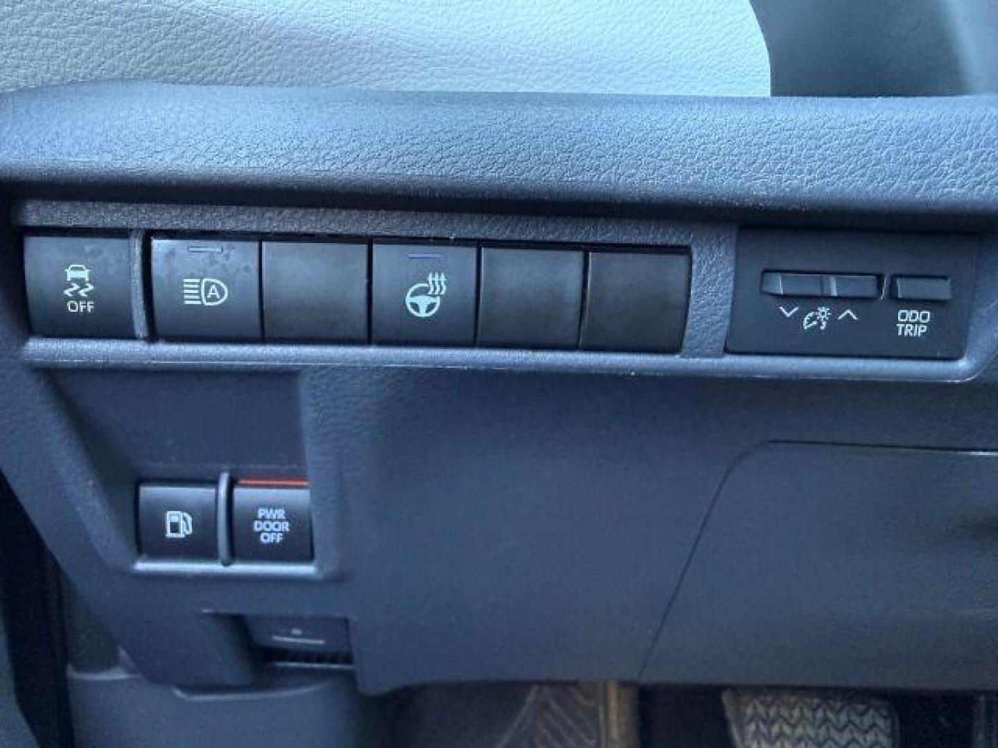 2022 SILVER /Graphite Toyota Sienna (5TDGSKFC3NS) with an Dynamic Force 25L I-4 portdirect injection engine, Automatic transmission, located at 1175 N Woodruff Ave, Idaho Falls, ID, 83401, 43.506901, -111.999657 - At Timberline Auto, finding a great deal on your next vehicle is always easy! Our experienced sales staff's goal is to help find you the right vehicle at the right price! Our knowledgeable finance department has options for almost any credit score. We offer extended service contract options to prote - Photo#52