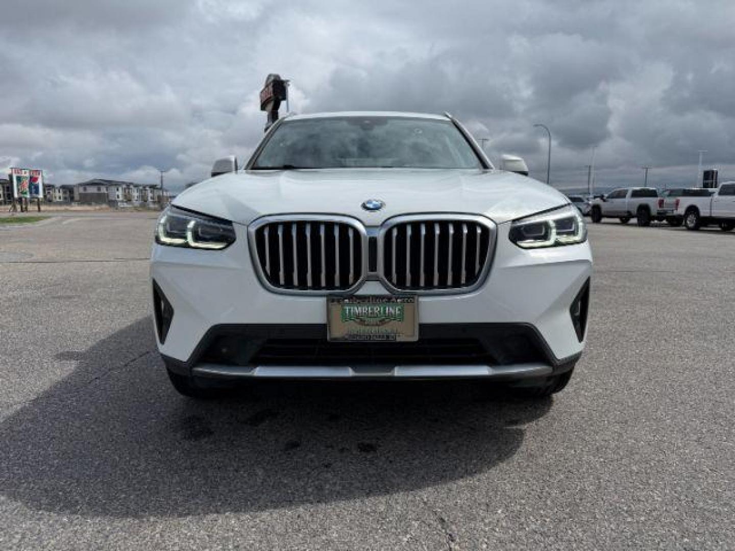 2024 Alpine White /Black BMW X3 (5UX53DP06R9) with an 2L I-4 gasoline direct injection engine, Automatic transmission, located at 1175 N Woodruff Ave, Idaho Falls, ID, 83401, 43.506901, -111.999657 - Photo#41