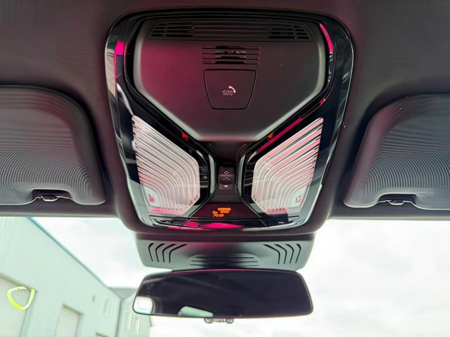 2024 Alpine White /Black BMW X3 (5UX53DP06R9) with an 2L I-4 gasoline direct injection engine, Automatic transmission, located at 1175 N Woodruff Ave, Idaho Falls, ID, 83401, 43.506901, -111.999657 - Photo#20