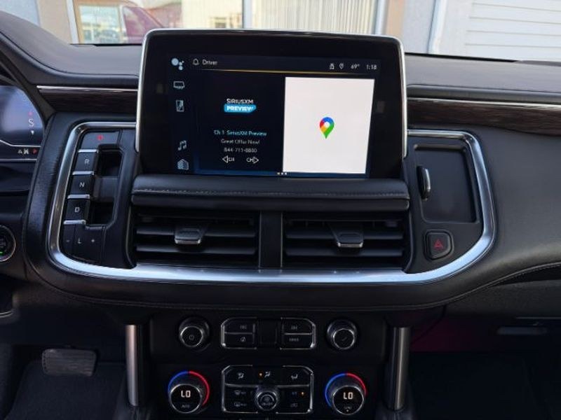 2023 BLACK /Jet Black Chevrolet Suburban LT (1GNSKCKD2PR) with an V8, 5.3L engine, 10-speed automatic transmission, located at 1175 N Woodruff Ave, Idaho Falls, ID, 83401, 43.506901, -111.999657 - <b>Vehicle Details</b><br>Looking for a spacious, capable SUV in Idaho Falls ID? This pre-owned 2023 Chevrolet Suburban 1500 LT 4WD is ready for family trips, towing, and everyday driving. Powered by a V8 5.3L gasoline engine, this Chevrolet Suburban delivers confident performance and the versatilit- Photo#17