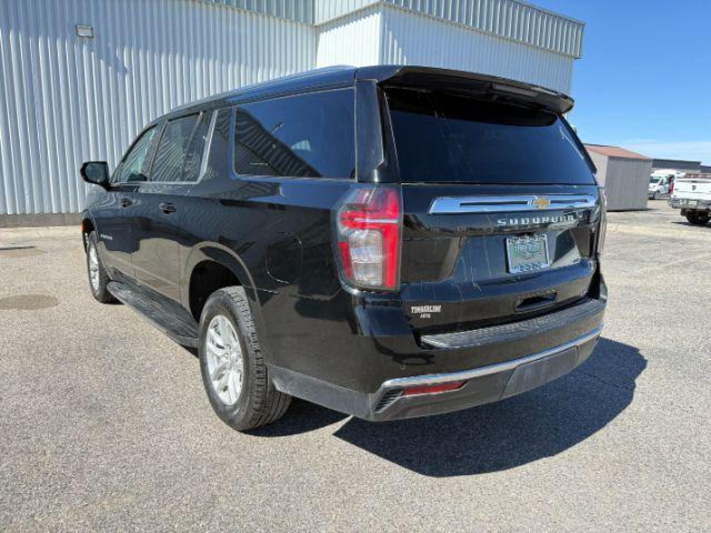 2023 BLACK /Jet Black Chevrolet Suburban (1GNSKCKD2PR) with an EcoTec3 53L V-8 gasoline direct injection engine, Automatic transmission, located at 1175 N Woodruff Ave, Idaho Falls, ID, 83401, 43.506901, -111.999657 - At Timberline Auto, finding a great deal on your next vehicle is always easy! Our experienced sales staff's goal is to help find you the right vehicle at the right price! Our knowledgeable finance department has options for almost any credit score. We offer extended service contract options to prote - Photo#31