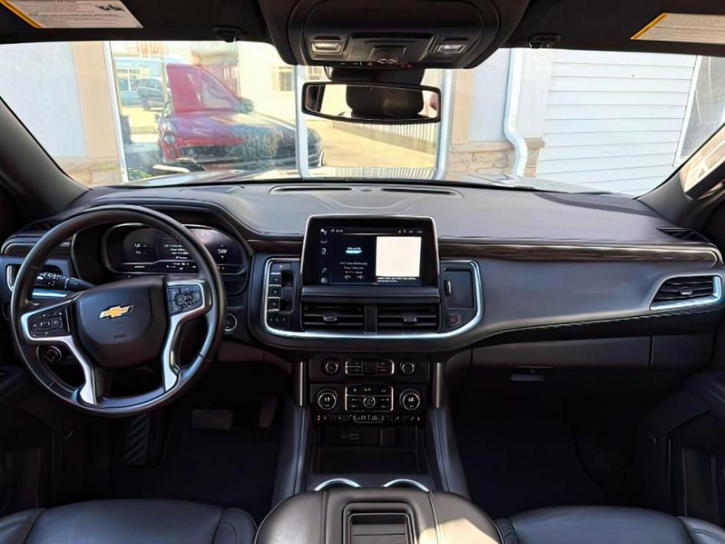 2023 BLACK /Jet Black Chevrolet Suburban (1GNSKCKD2PR) with an EcoTec3 53L V-8 gasoline direct injection engine, Automatic transmission, located at 1175 N Woodruff Ave, Idaho Falls, ID, 83401, 43.506901, -111.999657 - At Timberline Auto, finding a great deal on your next vehicle is always easy! Our experienced sales staff's goal is to help find you the right vehicle at the right price! Our knowledgeable finance department has options for almost any credit score. We offer extended service contract options to prote - Photo#25