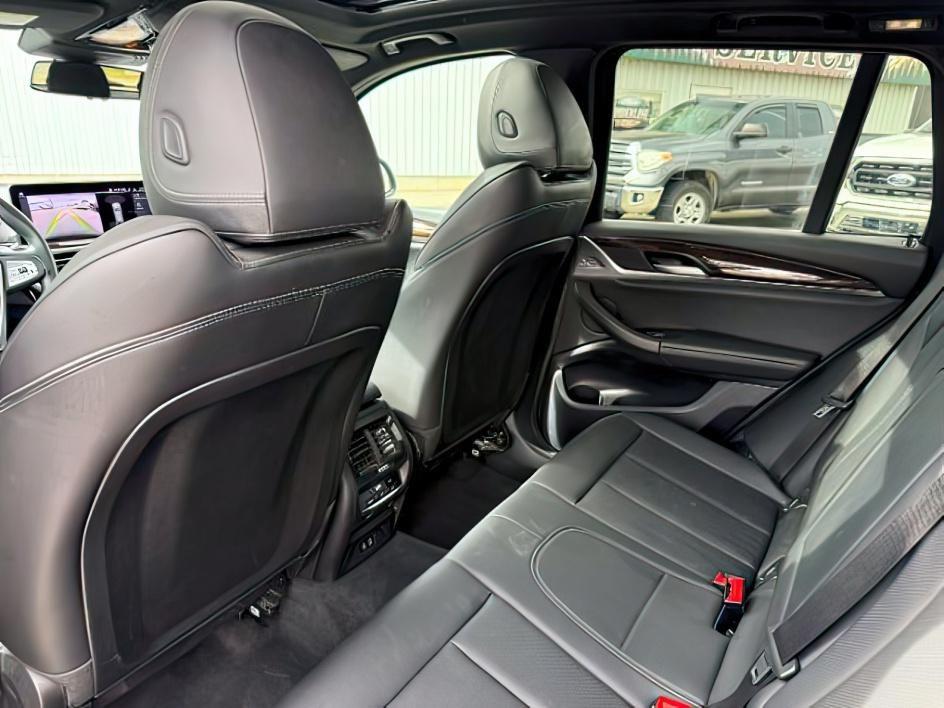 2024 BLACK /Black BMW X3 xDrive30i (5UX53DP05R9) with an 2L I-4 gasoline direct injection engine, AUTOMATIC transmission, located at 1235 N Woodruff Ave., Idaho Falls, 83401, (208) 523-1053, 43.507172, -112.000488 - At Timberline Auto, finding a great deal on your next vehicle is always easy! Our experienced sales staff's goal is to help find you the right vehicle at the right price! Our knowledgeable finance department has options for almost any credit score. We offer extended service contract options to prote - Photo#28