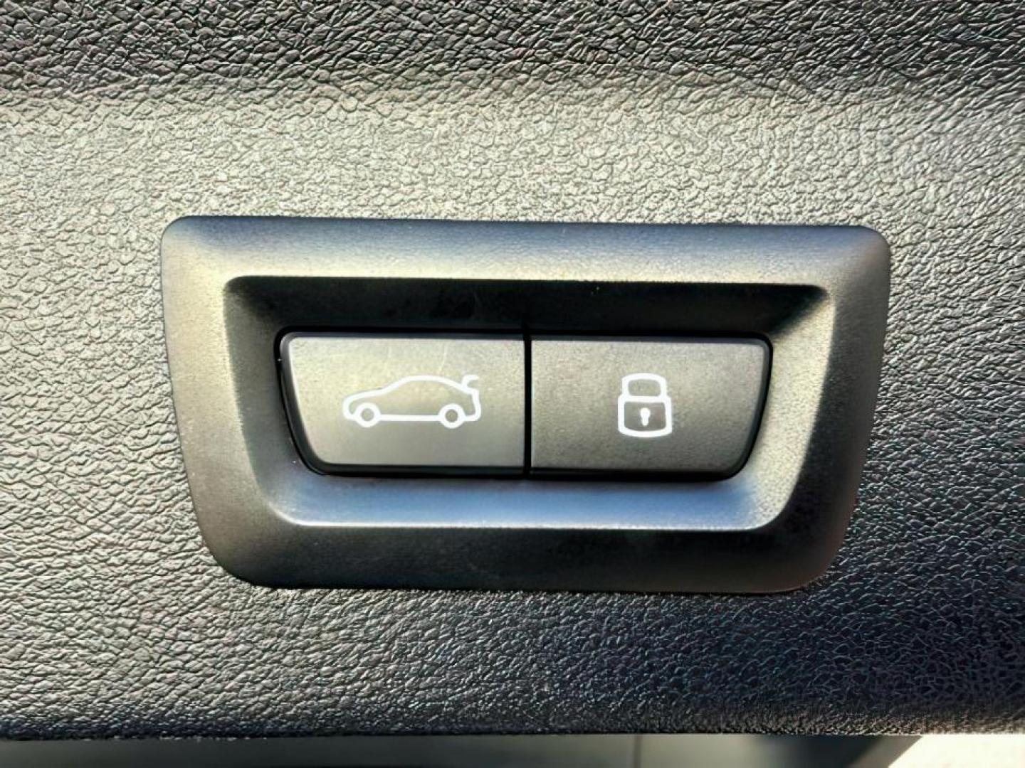 2024 BLACK /Black BMW X3 (5UX53DP07R9) with an 2L I-4 gasoline direct injection engine, Automatic transmission, located at 1175 N Woodruff Ave, Idaho Falls, ID, 83401, 43.506901, -111.999657 - At Timberline Auto, finding a great deal on your next vehicle is always easy! Our experienced sales staff's goal is to help find you the right vehicle at the right price! Our knowledgeable finance department has options for almost any credit score. We offer extended service contract options to prote - Photo#6