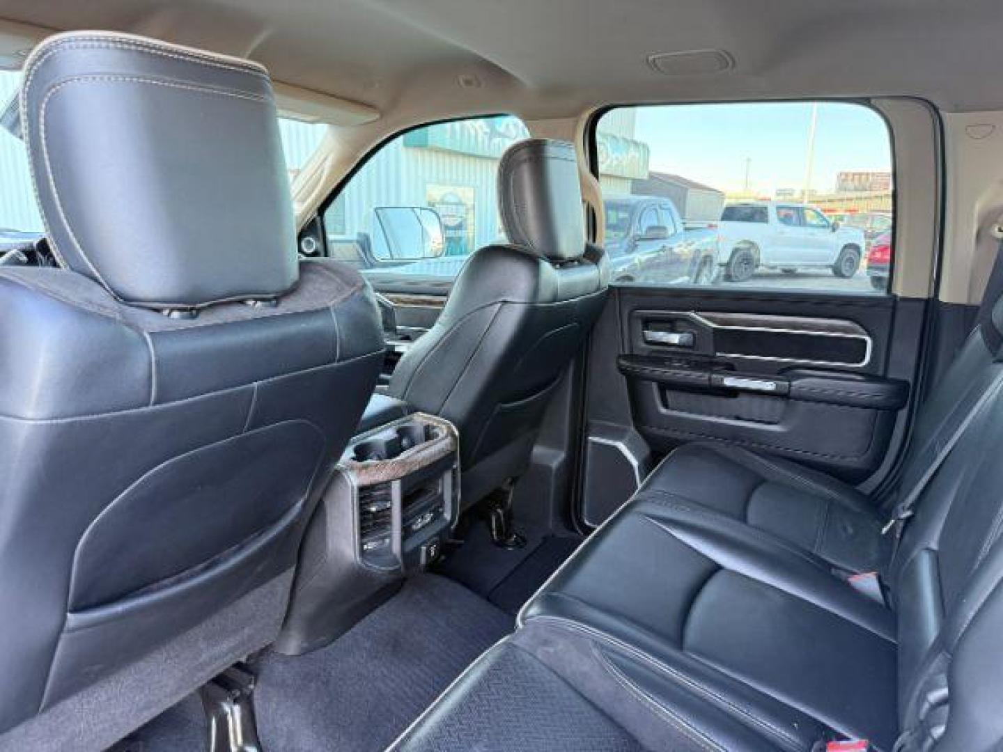 2019 WHITE /Black Ram 3500 (3C63R3ML1KG) with an Cummins 67L I-6 diesel direct injection engine, Automatic transmission, located at 1175 N Woodruff Ave, Idaho Falls, ID, 83401, 43.506901, -111.999657 - At Timberline Auto, finding a great deal on your next vehicle is always easy! Our experienced sales staff's goal is to help find you the right vehicle at the right price! Our knowledgeable finance department has options for almost any credit score. We offer extended service contract options to prote - Photo#54