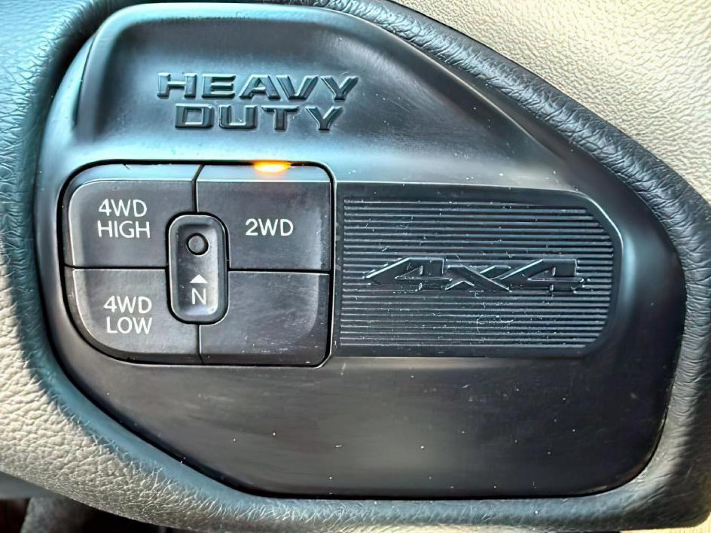 2019 WHITE /Black Ram 3500 (3C63R3ML1KG) with an Cummins 67L I-6 diesel direct injection engine, Automatic transmission, located at 1175 N Woodruff Ave, Idaho Falls, ID, 83401, 43.506901, -111.999657 - At Timberline Auto, finding a great deal on your next vehicle is always easy! Our experienced sales staff's goal is to help find you the right vehicle at the right price! Our knowledgeable finance department has options for almost any credit score. We offer extended service contract options to prote - Photo#21