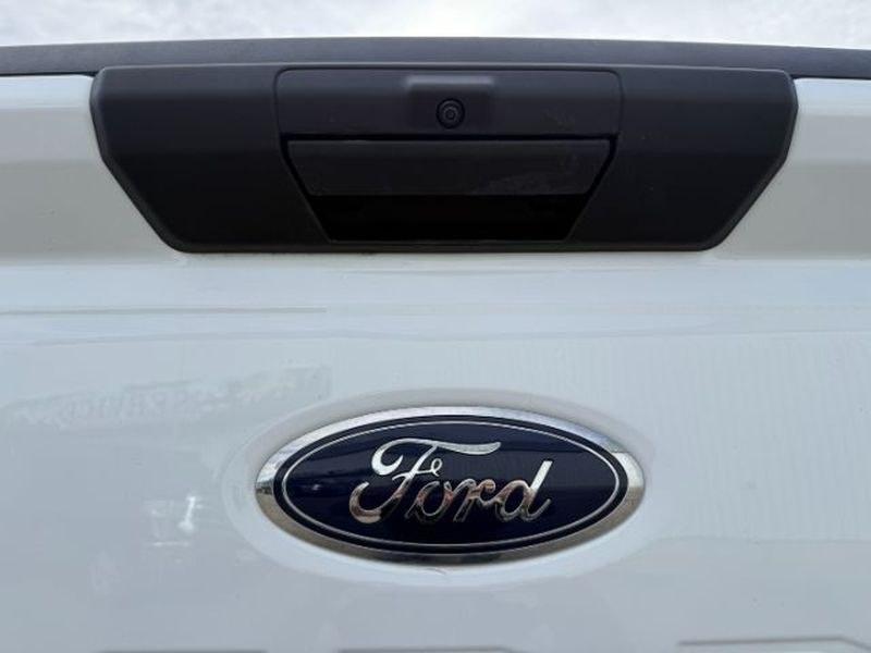 2024 Oxford White /Medium Dark Slate Ford F-250 XLT (1FT7W2BN8RE) with an V8, 7.3L engine, 10-speed automatic transmission, located at 1175 N Woodruff Ave, Idaho Falls, ID, 83401, 43.506901, -111.999657 - <b>Vehicle Details</b><br>Take command of demanding jobs and everyday driving with this pre-owned 2024 Ford F-250 Super Duty XLT, now available in Idaho Falls, ID. With 43,635 miles, this rugged heavy-duty pickup delivers the strength, confidence, and capability serious truck buyers expect. Powered- Photo#4