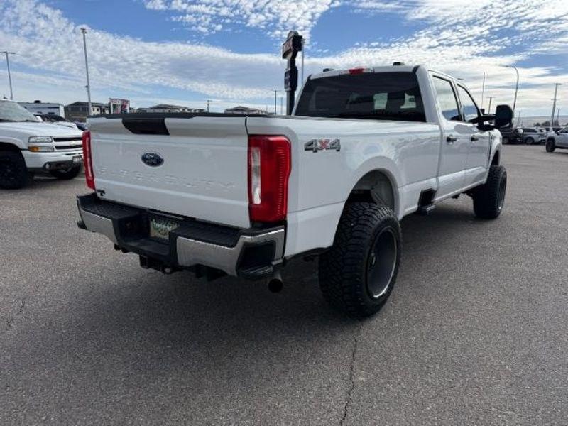 2024 Oxford White /Medium Dark Slate Ford F-250 XLT (1FT7W2BN8RE) with an V8, 7.3L engine, 10-speed automatic transmission, located at 1175 N Woodruff Ave, Idaho Falls, ID, 83401, 43.506901, -111.999657 - <b>Vehicle Details</b><br>Take command of demanding jobs and everyday driving with this pre-owned 2024 Ford F-250 Super Duty XLT, now available in Idaho Falls, ID. With 43,635 miles, this rugged heavy-duty pickup delivers the strength, confidence, and capability serious truck buyers expect. Powered- Photo#6