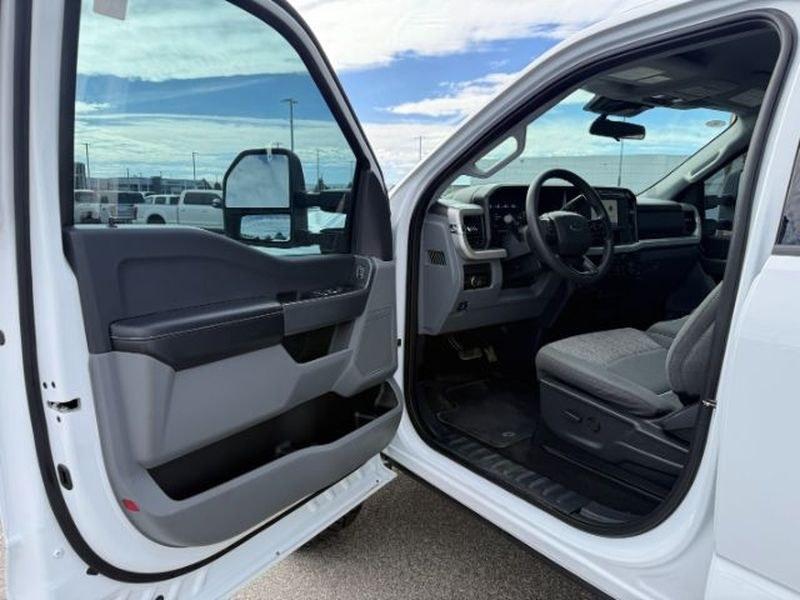 2024 Oxford White /Medium Dark Slate Ford F-250 XLT (1FT7W2BN8RE) with an V8, 7.3L engine, 10-speed automatic transmission, located at 1175 N Woodruff Ave, Idaho Falls, ID, 83401, 43.506901, -111.999657 - <b>Vehicle Details</b><br>Take command of demanding jobs and everyday driving with this pre-owned 2024 Ford F-250 Super Duty XLT, now available in Idaho Falls, ID. With 43,635 miles, this rugged heavy-duty pickup delivers the strength, confidence, and capability serious truck buyers expect. Powered- Photo#12