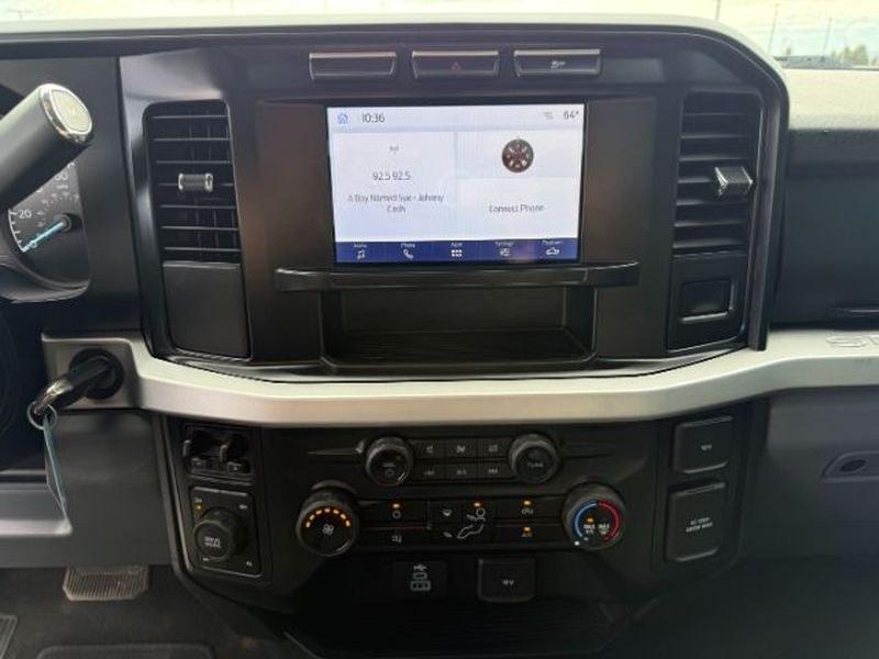 2024 Oxford White /Medium Dark Slate Ford F-250 XLT (1FT7W2BN8RE) with an V8, 7.3L engine, 10-speed automatic transmission, located at 1175 N Woodruff Ave, Idaho Falls, ID, 83401, 43.506901, -111.999657 - <b>Vehicle Details</b><br>Take command of demanding jobs and everyday driving with this pre-owned 2024 Ford F-250 Super Duty XLT, now available in Idaho Falls, ID. With 43,635 miles, this rugged heavy-duty pickup delivers the strength, confidence, and capability serious truck buyers expect. Powered- Photo#16