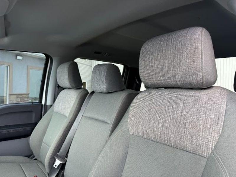 2024 Oxford White /Medium Dark Slate Ford F-250 XLT (1FT7W2BN8RE) with an V8, 7.3L engine, 10-speed automatic transmission, located at 1175 N Woodruff Ave, Idaho Falls, ID, 83401, 43.506901, -111.999657 - <b>Vehicle Details</b><br>Take command of demanding jobs and everyday driving with this pre-owned 2024 Ford F-250 Super Duty XLT, now available in Idaho Falls, ID. With 43,635 miles, this rugged heavy-duty pickup delivers the strength, confidence, and capability serious truck buyers expect. Powered- Photo#21