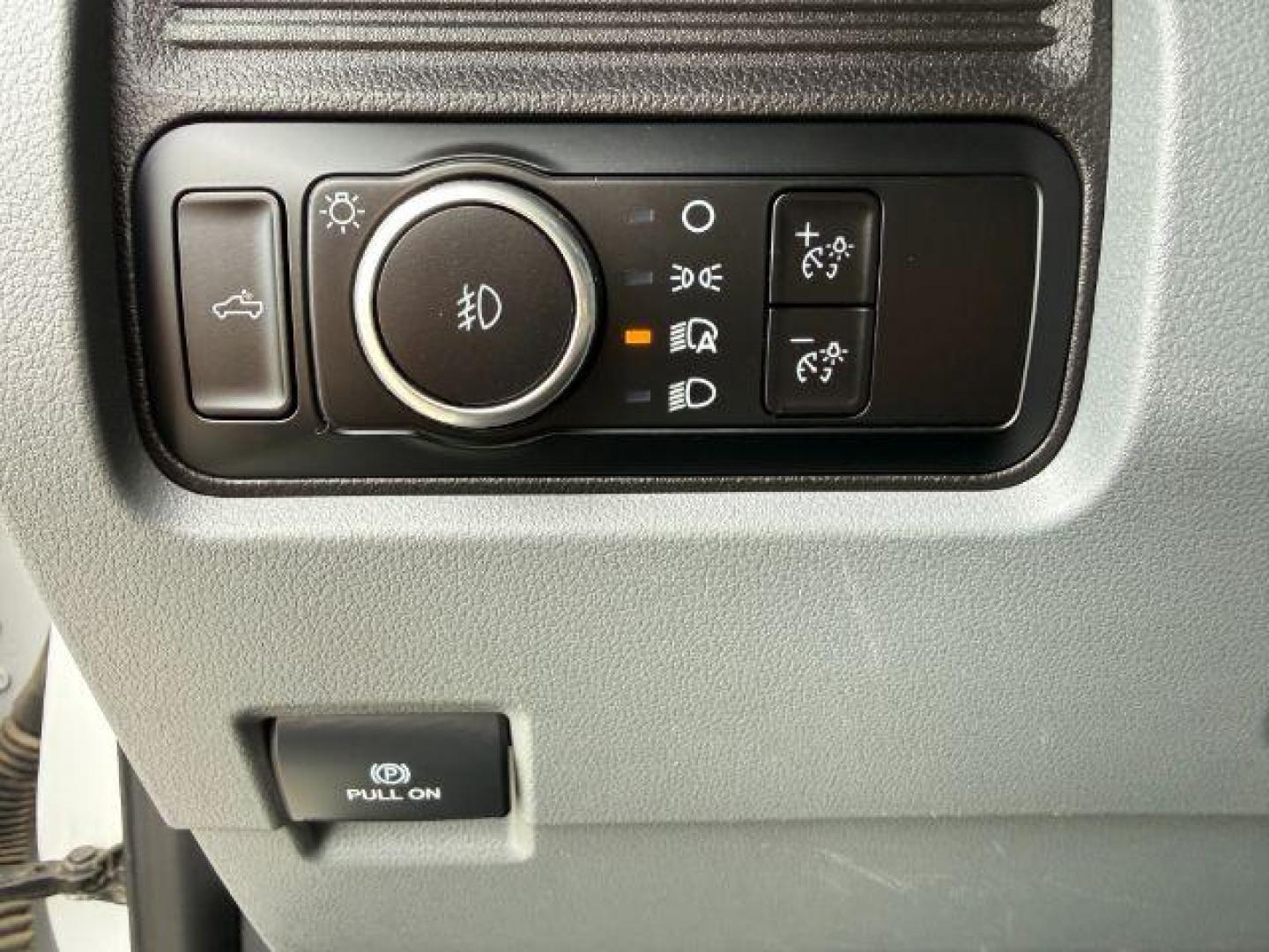 2024 WHITE /Medium Dark Slate Ford F-250 (1FT7W2BN8RE) with an 73L V-8 DEVCT variable valve control engine, Automatic transmission, located at 1175 N Woodruff Ave, Idaho Falls, ID, 83401, 43.506901, -111.999657 - At Timberline Auto, finding a great deal on your next vehicle is always easy! Our experienced sales staff's goal is to help find you the right vehicle at the right price! Our knowledgeable finance department has options for almost any credit score. We offer extended service contract options to prote - Photo#46