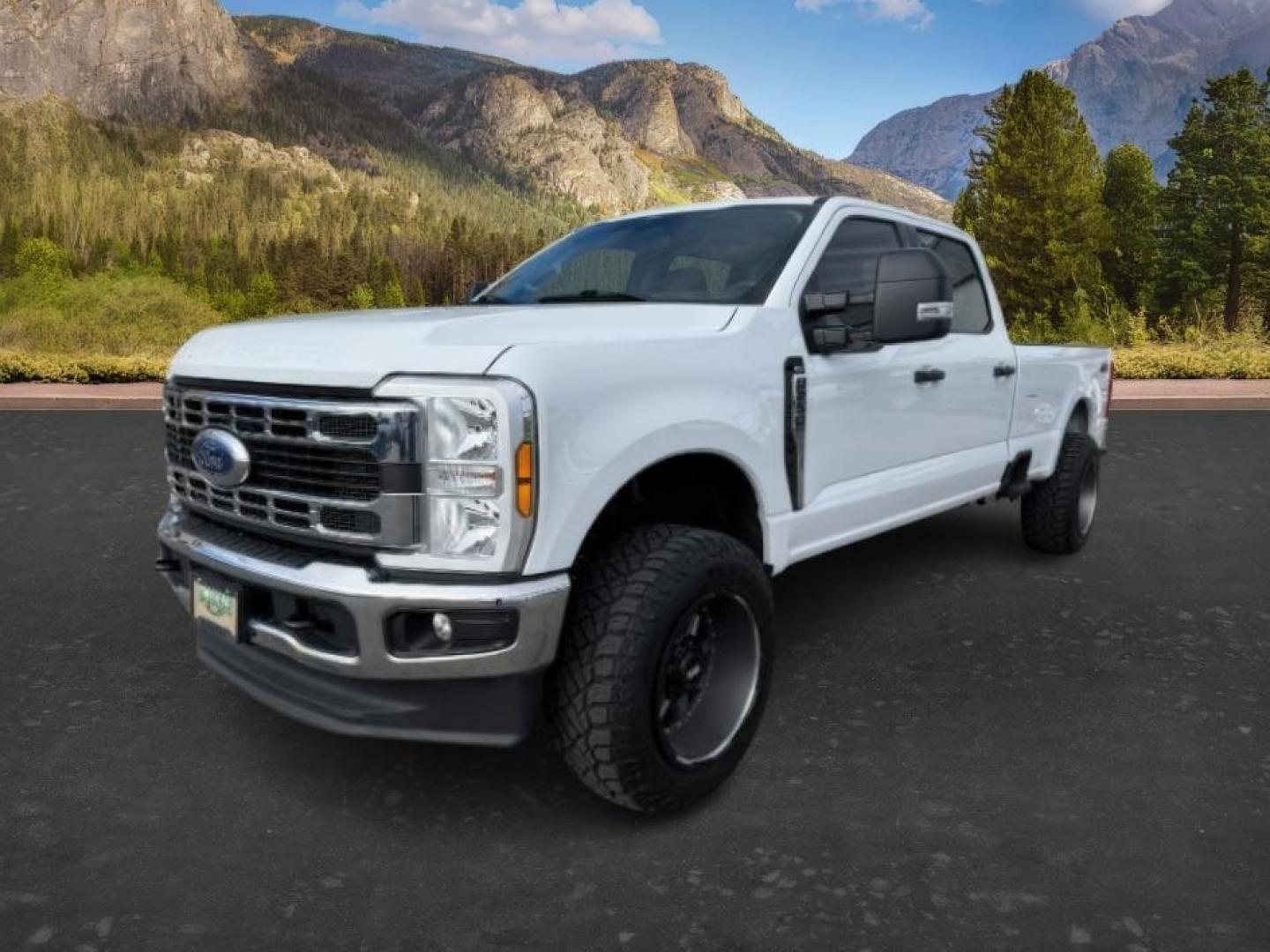 2024 WHITE /Medium Dark Slate Ford F-250 (1FT7W2BN8RE) with an 73L V-8 DEVCT variable valve control engine, Automatic transmission, located at 1175 N Woodruff Ave, Idaho Falls, ID, 83401, 43.506901, -111.999657 - At Timberline Auto, finding a great deal on your next vehicle is always easy! Our experienced sales staff's goal is to help find you the right vehicle at the right price! Our knowledgeable finance department has options for almost any credit score. We offer extended service contract options to prote - Photo#0