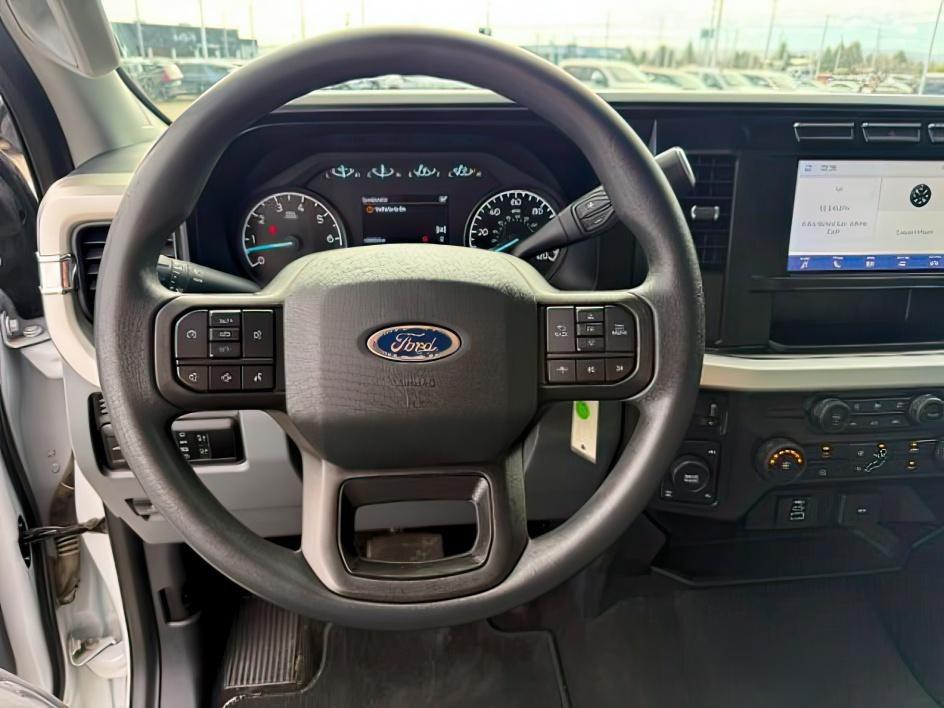 2024 WHITE /Medium Dark Slate Ford F-250 (1FT7W2BN8RE) with an 73L V-8 DEVCT variable valve control engine, Automatic transmission, located at 1175 N Woodruff Ave, Idaho Falls, ID, 83401, 43.506901, -111.999657 - At Timberline Auto, finding a great deal on your next vehicle is always easy! Our experienced sales staff's goal is to help find you the right vehicle at the right price! Our knowledgeable finance department has options for almost any credit score. We offer extended service contract options to prote - Photo#15