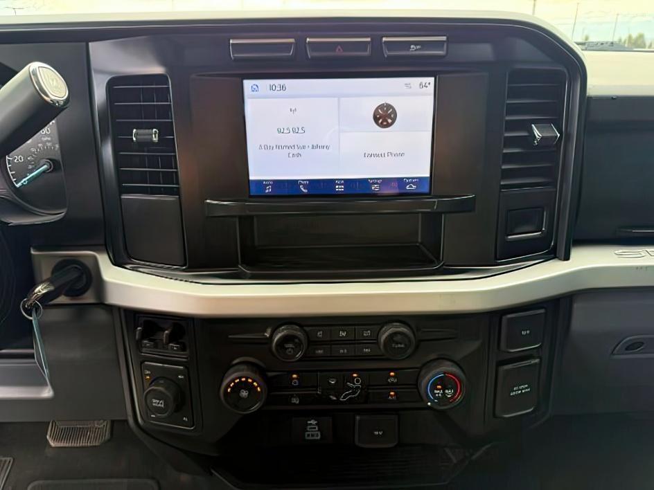2024 WHITE /Medium Dark Slate Ford F-250 (1FT7W2BN8RE) with an 73L V-8 DEVCT variable valve control engine, Automatic transmission, located at 1175 N Woodruff Ave, Idaho Falls, ID, 83401, 43.506901, -111.999657 - At Timberline Auto, finding a great deal on your next vehicle is always easy! Our experienced sales staff's goal is to help find you the right vehicle at the right price! Our knowledgeable finance department has options for almost any credit score. We offer extended service contract options to prote - Photo#16