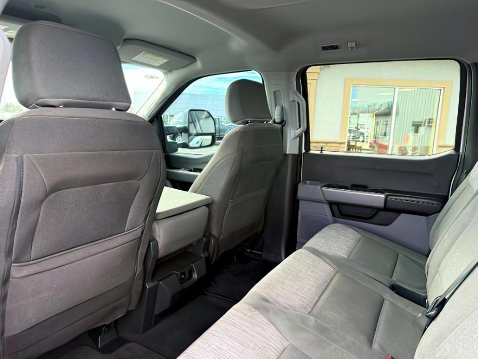 2024 WHITE /Medium Dark Slate Ford F-250 (1FT7W2BN8RE) with an 73L V-8 DEVCT variable valve control engine, Automatic transmission, located at 1175 N Woodruff Ave, Idaho Falls, ID, 83401, 43.506901, -111.999657 - At Timberline Auto, finding a great deal on your next vehicle is always easy! Our experienced sales staff's goal is to help find you the right vehicle at the right price! Our knowledgeable finance department has options for almost any credit score. We offer extended service contract options to prote - Photo#24