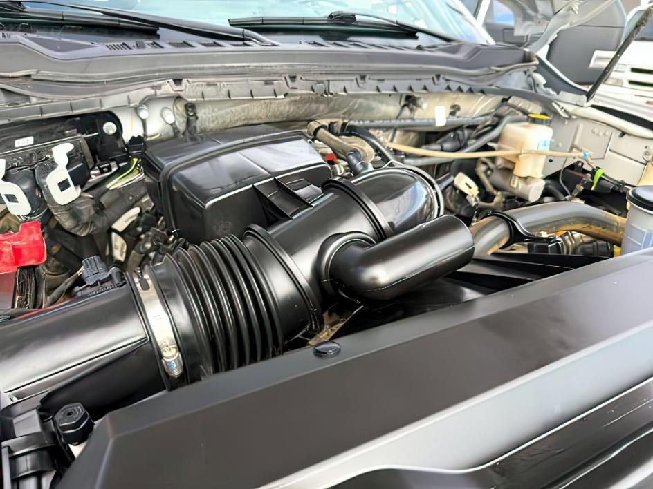 2024 WHITE /Medium Dark Slate Ford F-250 (1FT7W2BN8RE) with an 73L V-8 DEVCT variable valve control engine, Automatic transmission, located at 1175 N Woodruff Ave, Idaho Falls, ID, 83401, 43.506901, -111.999657 - At Timberline Auto, finding a great deal on your next vehicle is always easy! Our experienced sales staff's goal is to help find you the right vehicle at the right price! Our knowledgeable finance department has options for almost any credit score. We offer extended service contract options to prote - Photo#25