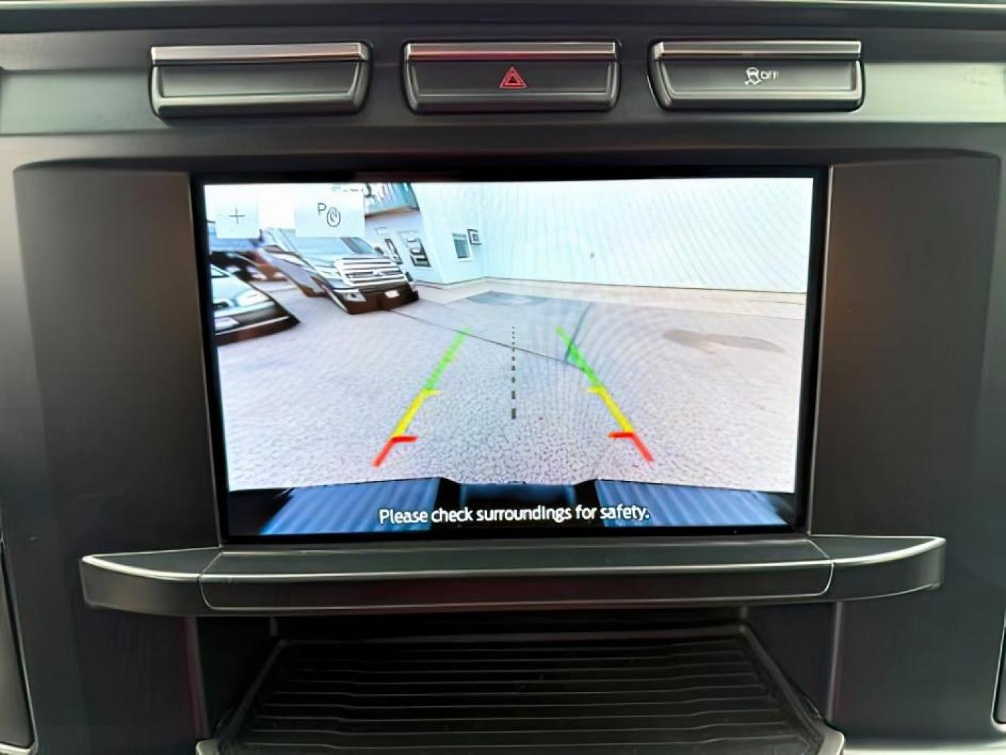 2023 SILVER /Medium Dark Slate Ford F-250 (1FT7W2BN9PE) with an 73L V-8 DEVCT variable valve control engine, Automatic transmission, located at 1175 N Woodruff Ave, Idaho Falls, ID, 83401, 43.506901, -111.999657 - At Timberline Auto, finding a great deal on your next vehicle is always easy! Our experienced sales staff's goal is to help find you the right vehicle at the right price! Our knowledgeable finance department has options for almost any credit score. We offer extended service contract options to prote - Photo#17