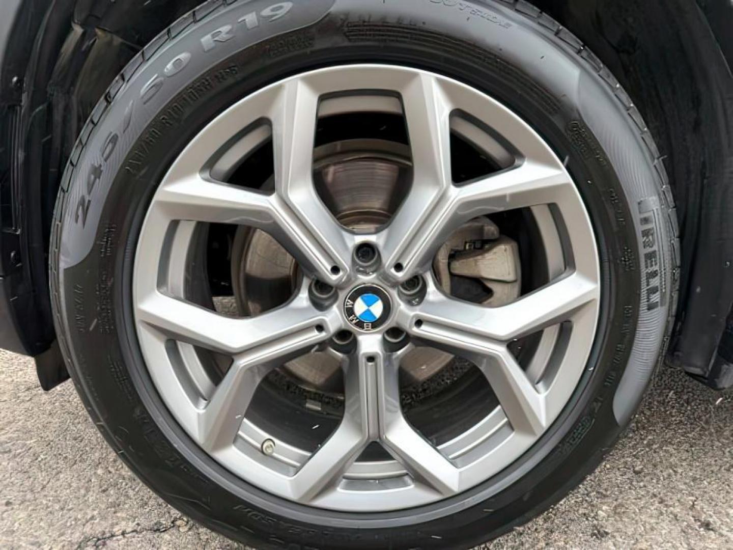 2024 BLACK /Black BMW X3 (5UX53DP00R9) with an 2L I-4 gasoline direct injection engine, Automatic transmission, located at 1175 N Woodruff Ave, Idaho Falls, ID, 83401, 43.506901, -111.999657 - At Timberline Auto, finding a great deal on your next vehicle is always easy! Our experienced sales staff's goal is to help find you the right vehicle at the right price! Our knowledgeable finance department has options for almost any credit score. We offer extended service contract options to prote - Photo#13