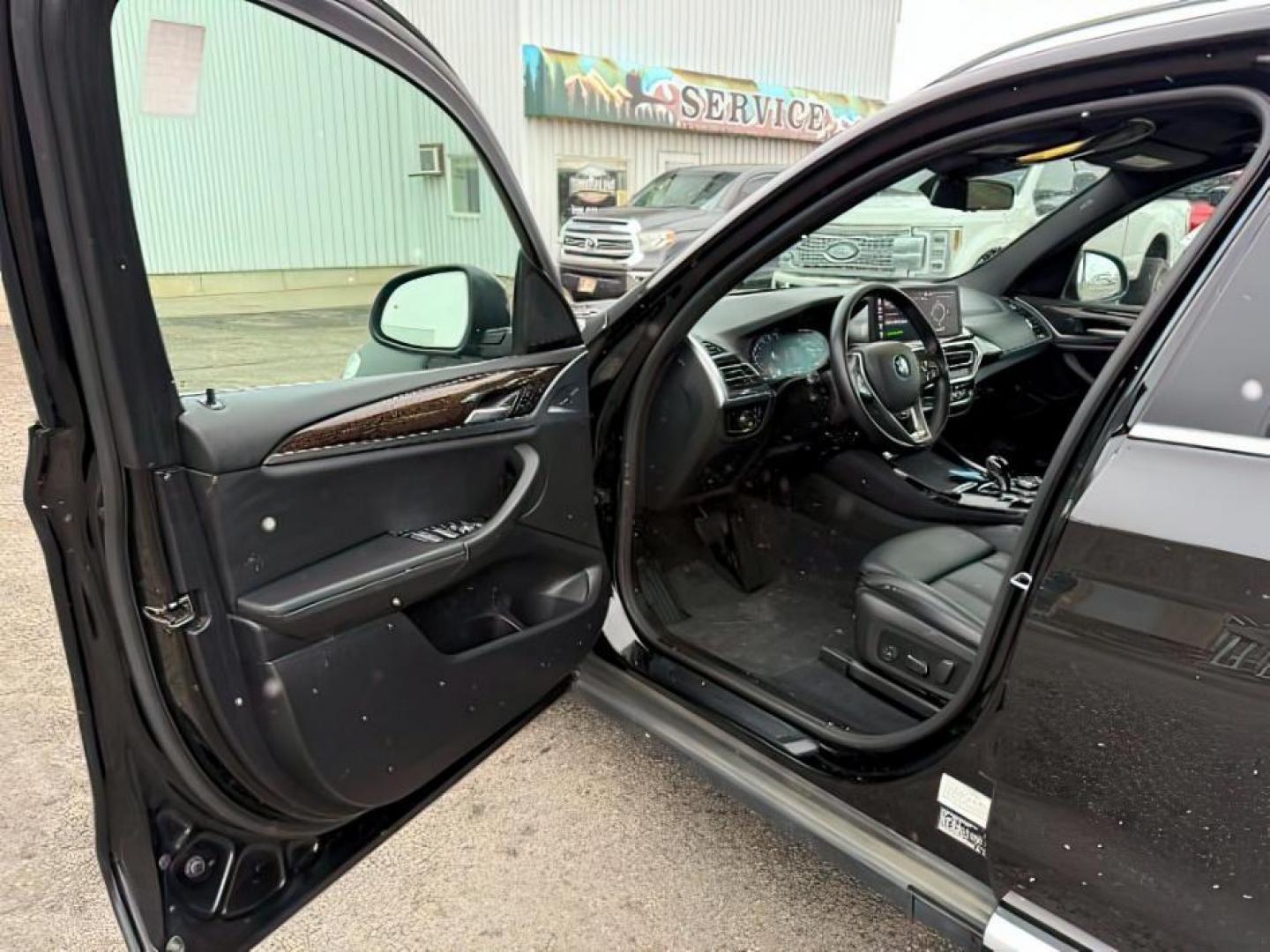 2024 BLACK /Black BMW X3 (5UX53DP00R9) with an 2L I-4 gasoline direct injection engine, Automatic transmission, located at 1175 N Woodruff Ave, Idaho Falls, ID, 83401, 43.506901, -111.999657 - At Timberline Auto, finding a great deal on your next vehicle is always easy! Our experienced sales staff's goal is to help find you the right vehicle at the right price! Our knowledgeable finance department has options for almost any credit score. We offer extended service contract options to prote - Photo#14