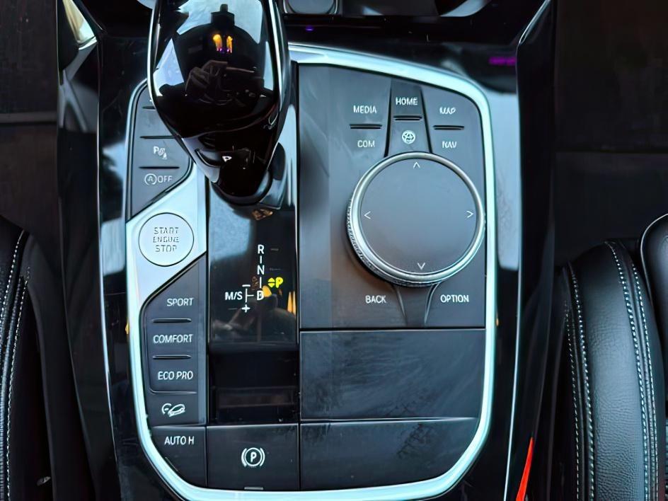 2024 BLACK /Black BMW X3 (5UX53DP04R9) with an 2L I-4 gasoline direct injection engine, Automatic transmission, located at 1175 N Woodruff Ave, Idaho Falls, ID, 83401, 43.506901, -111.999657 - At Timberline Auto, finding a great deal on your next vehicle is always easy! Our experienced sales staff's goal is to help find you the right vehicle at the right price! Our knowledgeable finance department has options for almost any credit score. We offer extended service contract options to prote - Photo#21