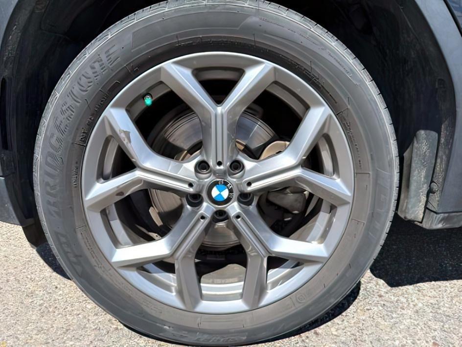 2024 BLACK /Black BMW X3 (5UX53DP08R9) with an 2L I-4 gasoline direct injection engine, Automatic transmission, located at 1175 N Woodruff Ave, Idaho Falls, ID, 83401, 43.506901, -111.999657 - At Timberline Auto, finding a great deal on your next vehicle is always easy! Our experienced sales staff's goal is to help find you the right vehicle at the right price! Our knowledgeable finance department has options for almost any credit score. We offer extended service contract options to prote - Photo#13