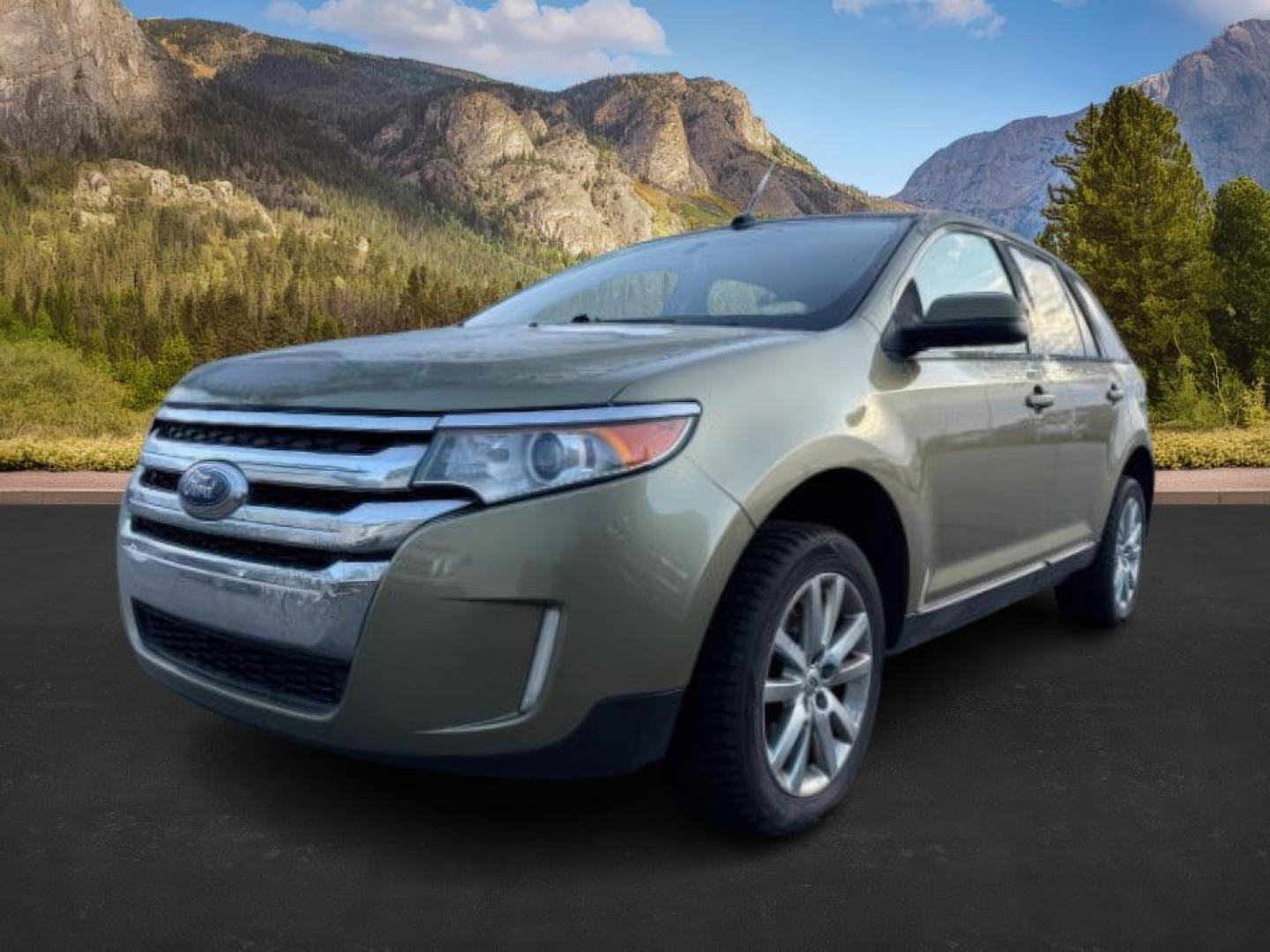 2013 GREEN /Charcoal Black Ford Edge (2FMDK4JC6DB) with an 35L V-6 DOHC engine, Automatic transmission, located at 1175 N Woodruff Ave, Idaho Falls, ID, 83401, 43.506901, -111.999657 - At Timberline Auto, finding a great deal on your next vehicle is always easy! Our experienced sales staff's goal is to help find you the right vehicle at the right price! Our knowledgeable finance department has options for almost any credit score. We offer extended service contract options to prote - Photo#0