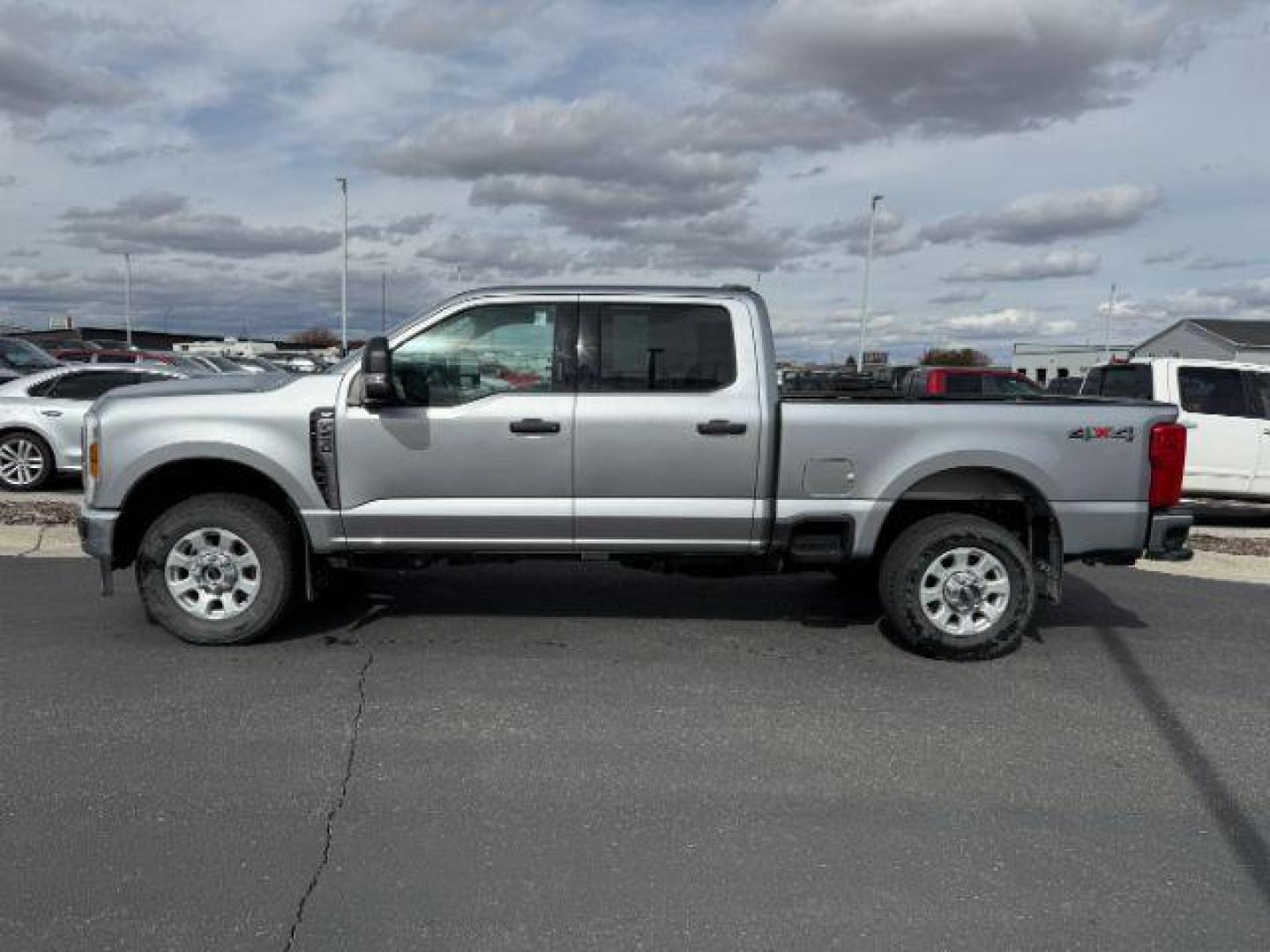 2024 SILVER /Medium Dark Slate Ford F-250 (1FT7W2BN7RE) with an 73L V-8 DEVCT variable valve control engine, Automatic transmission, located at 1175 N Woodruff Ave, Idaho Falls, ID, 83401, 43.506901, -111.999657 - At Timberline Auto, finding a great deal on your next vehicle is always easy! Our experienced sales staff's goal is to help find you the right vehicle at the right price! Our knowledgeable finance department has options for almost any credit score. We offer extended service contract options to prote - Photo#1