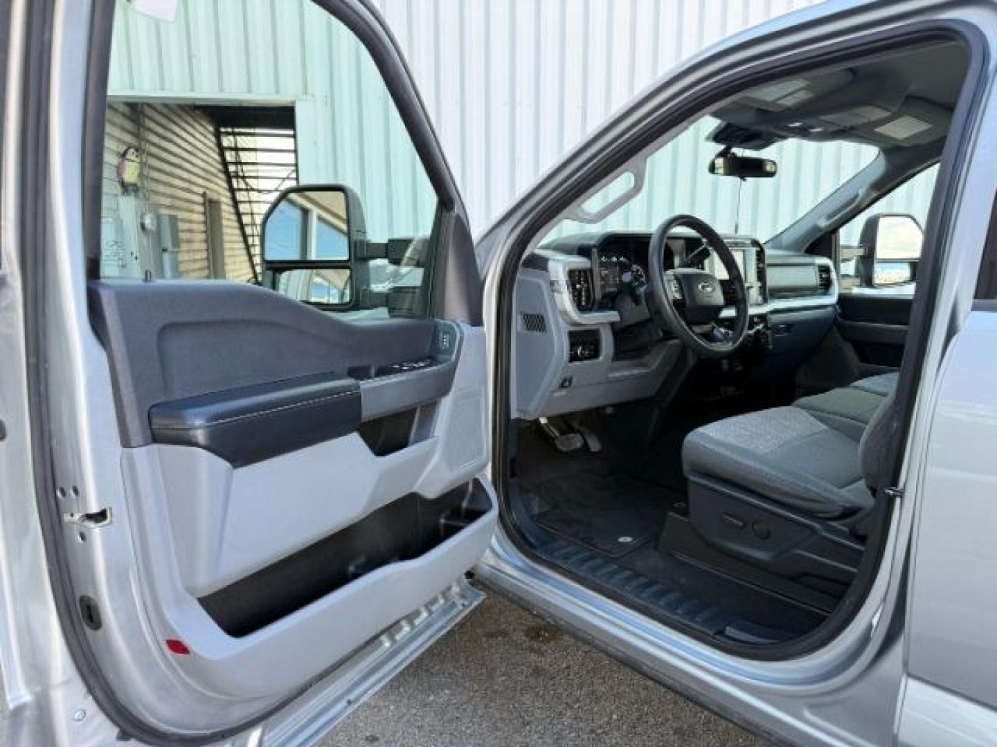 2024 Iconic Silver Metallic /Medium Dark Slate Ford F-250 (1FT7W2BN2RE) with an 73L V-8 DEVCT variable valve control engine, Automatic transmission, located at 1175 N Woodruff Ave, Idaho Falls, ID, 83401, 43.506901, -111.999657 - At Timberline Auto, finding a great deal on your next vehicle is always easy! Our experienced sales staff's goal is to help find you the right vehicle at the right price! Our knowledgeable finance department has options for almost any credit score. We offer extended service contract options to prote - Photo#40