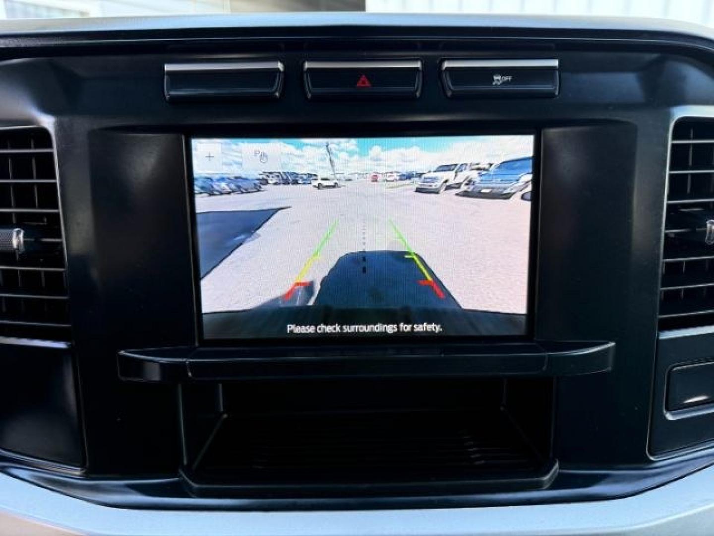 2024 Iconic Silver Metallic /Medium Dark Slate Ford F-250 (1FT7W2BN2RE) with an 73L V-8 DEVCT variable valve control engine, Automatic transmission, located at 1175 N Woodruff Ave, Idaho Falls, ID, 83401, 43.506901, -111.999657 - At Timberline Auto, finding a great deal on your next vehicle is always easy! Our experienced sales staff's goal is to help find you the right vehicle at the right price! Our knowledgeable finance department has options for almost any credit score. We offer extended service contract options to prote - Photo#45